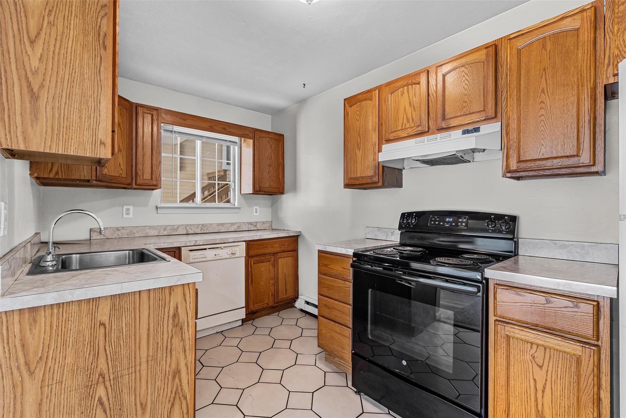 311 Fox Run Lane, Carmel, New York image 9