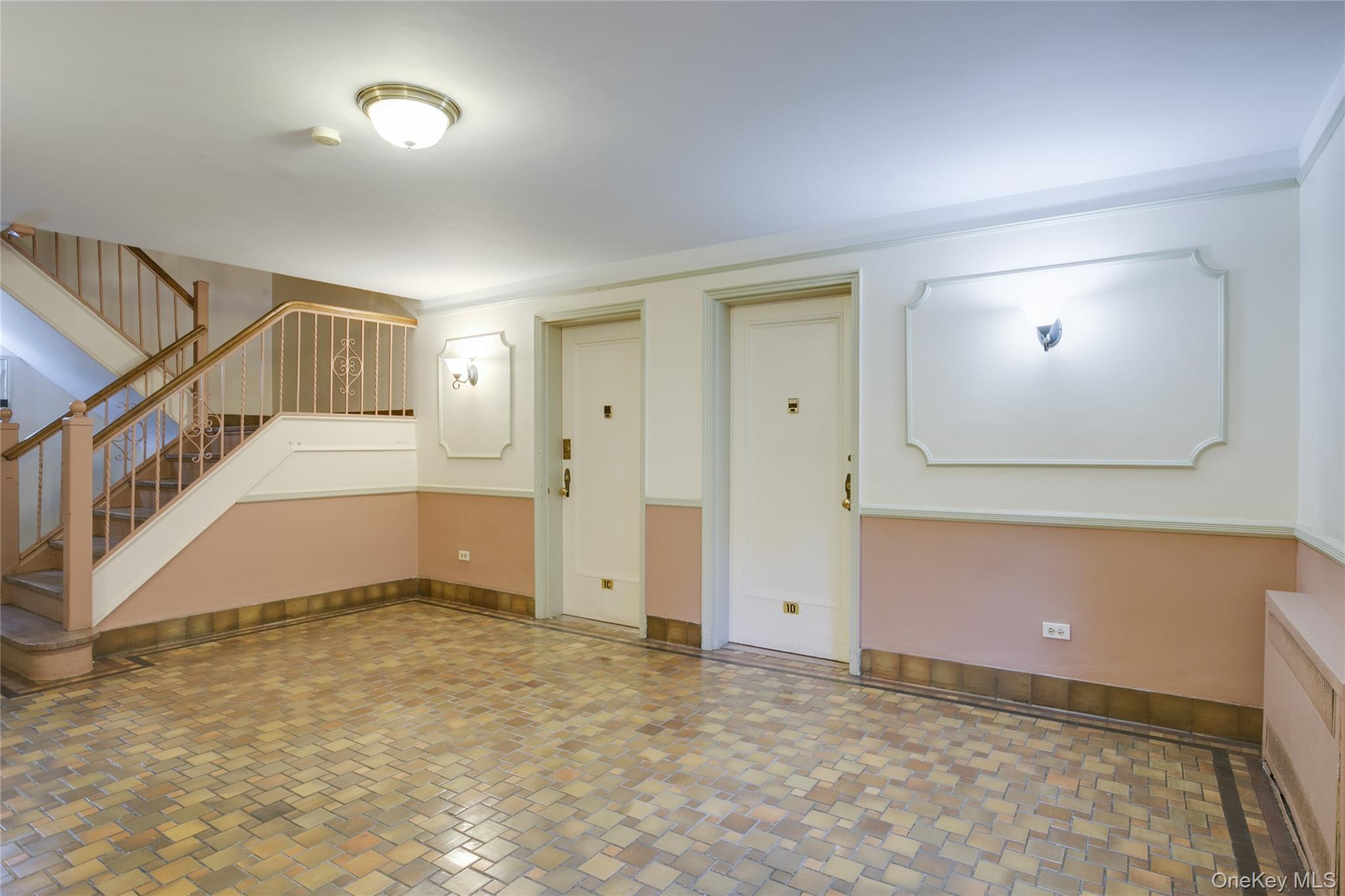 19 Schenck Avenue 1G