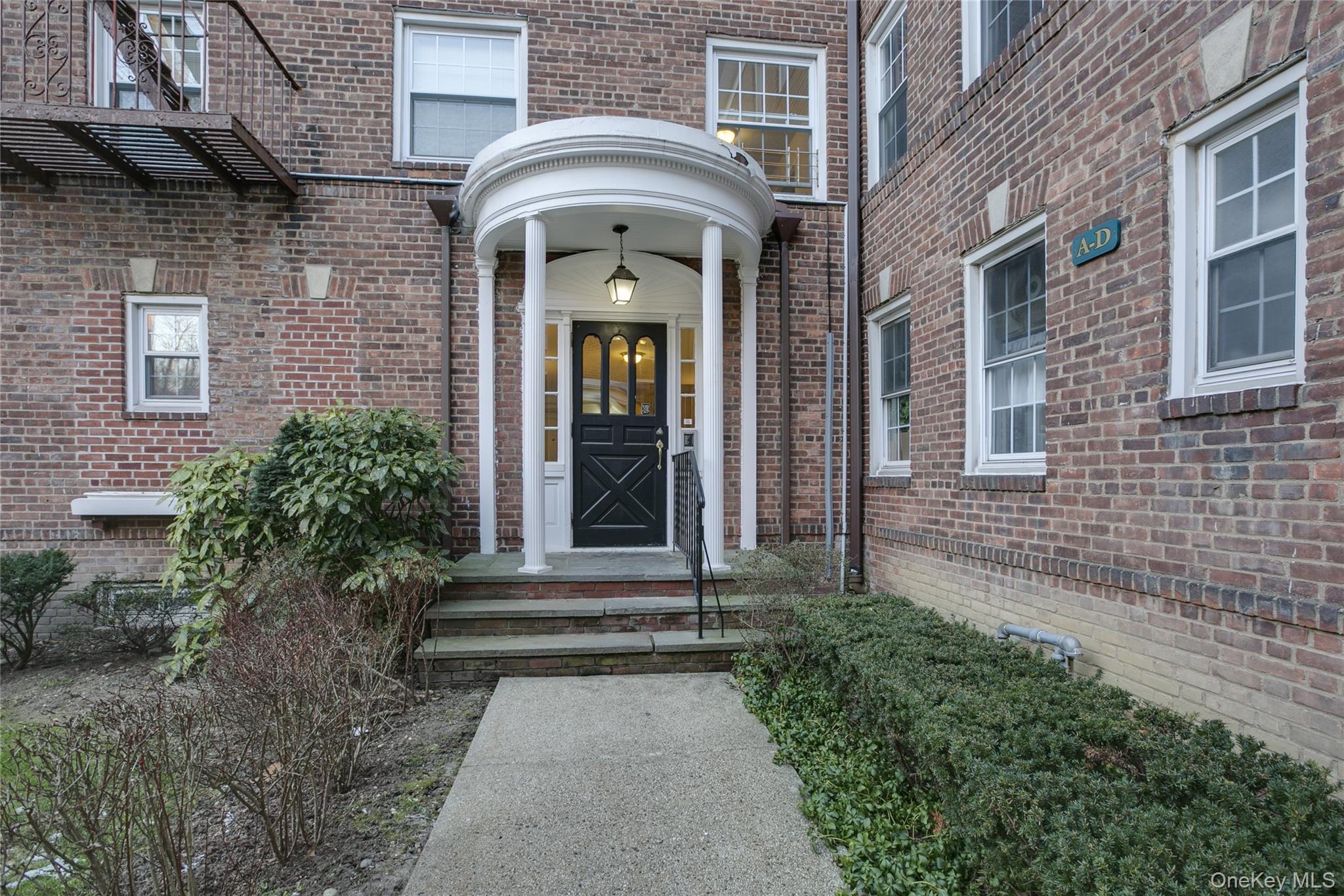 19 Schenck Avenue 1G