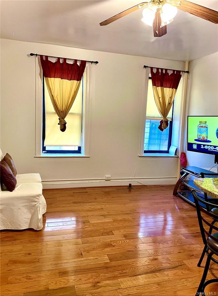 941 Jerome Avenue 3B