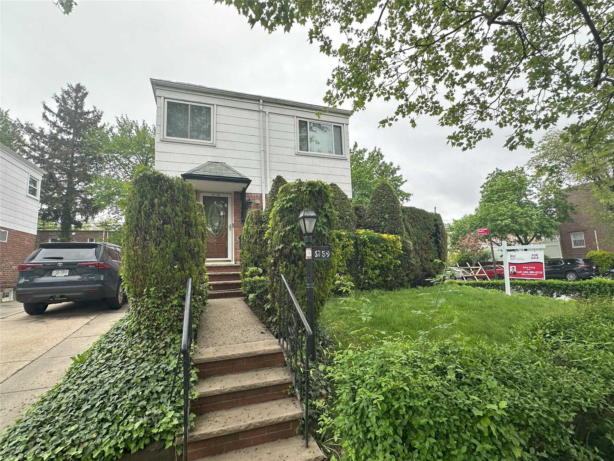 Property for Sale at 197th Street, Fresh Meadows, Queens, NY - Bedrooms: 3 
Bathrooms: 2 
Rooms: 7  - $1,280,000