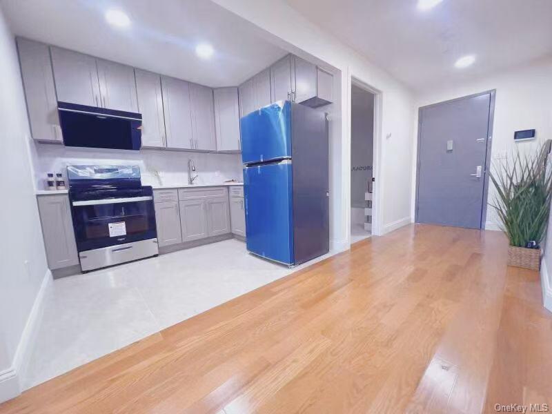 141-15 Cherry Avenue 5D