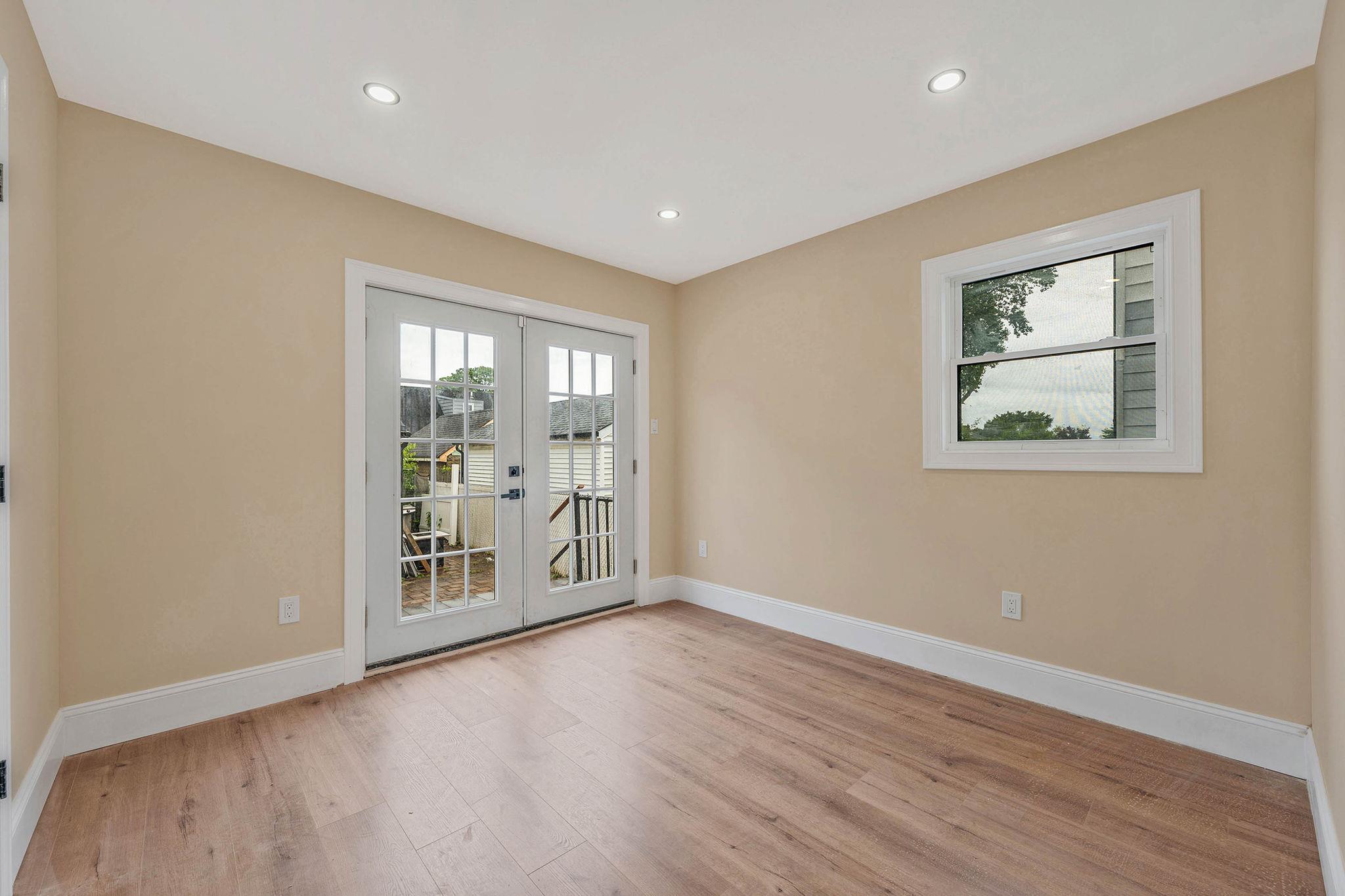 87 Sobro Avenue, Valley Stream, New York image 14