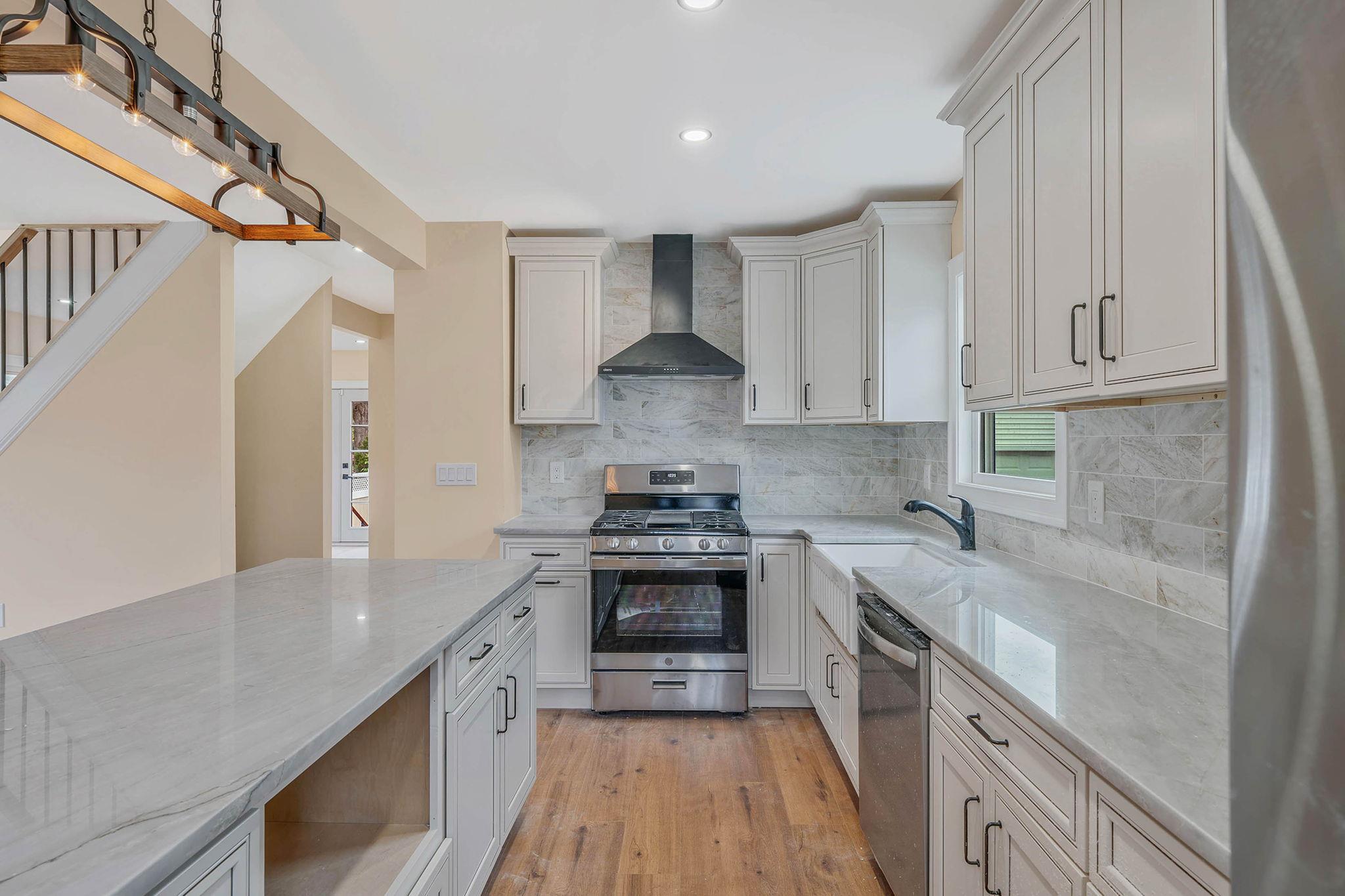 87 Sobro Avenue, Valley Stream, New York image 10