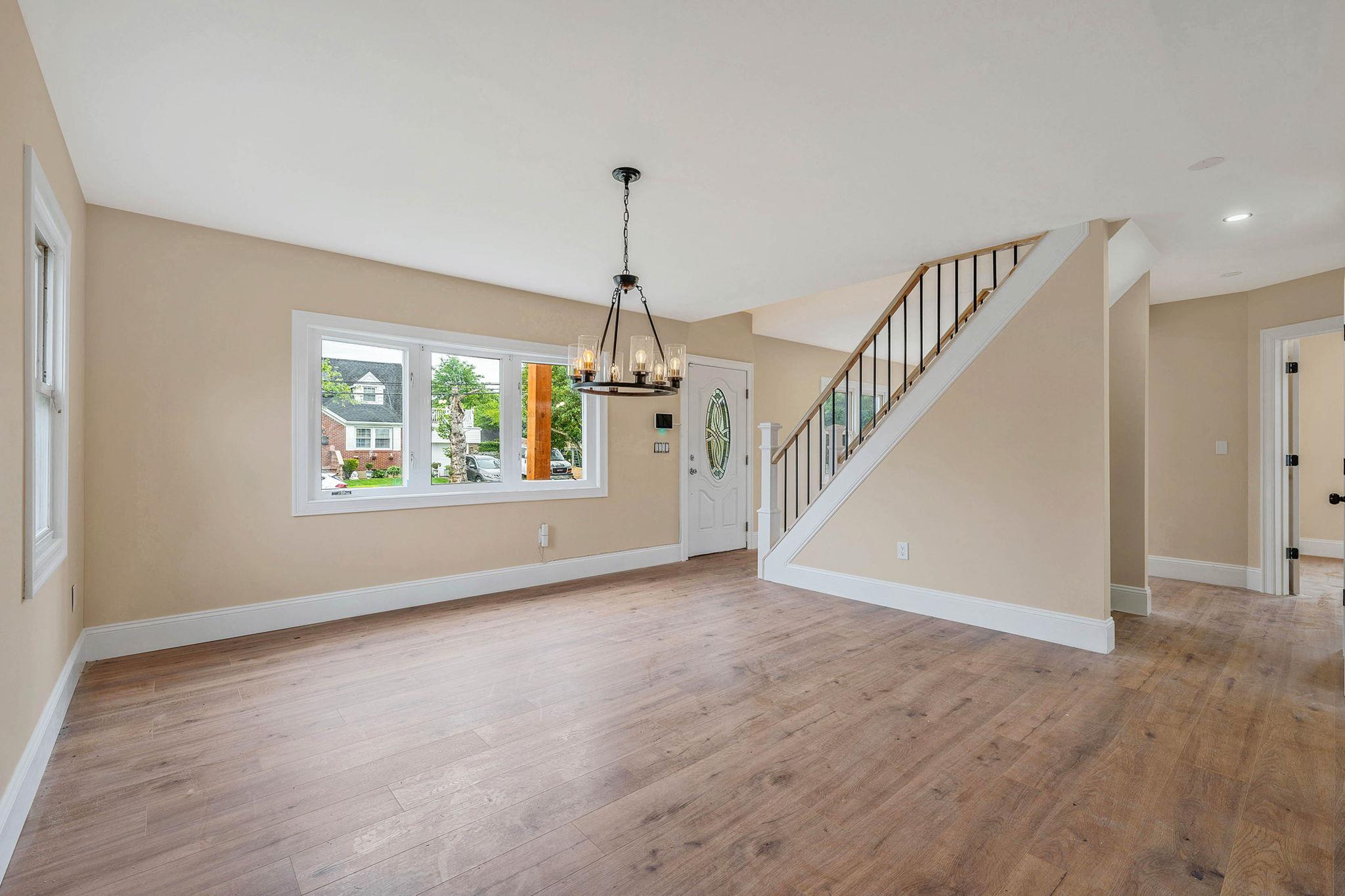 87 Sobro Avenue, Valley Stream, New York image 8
