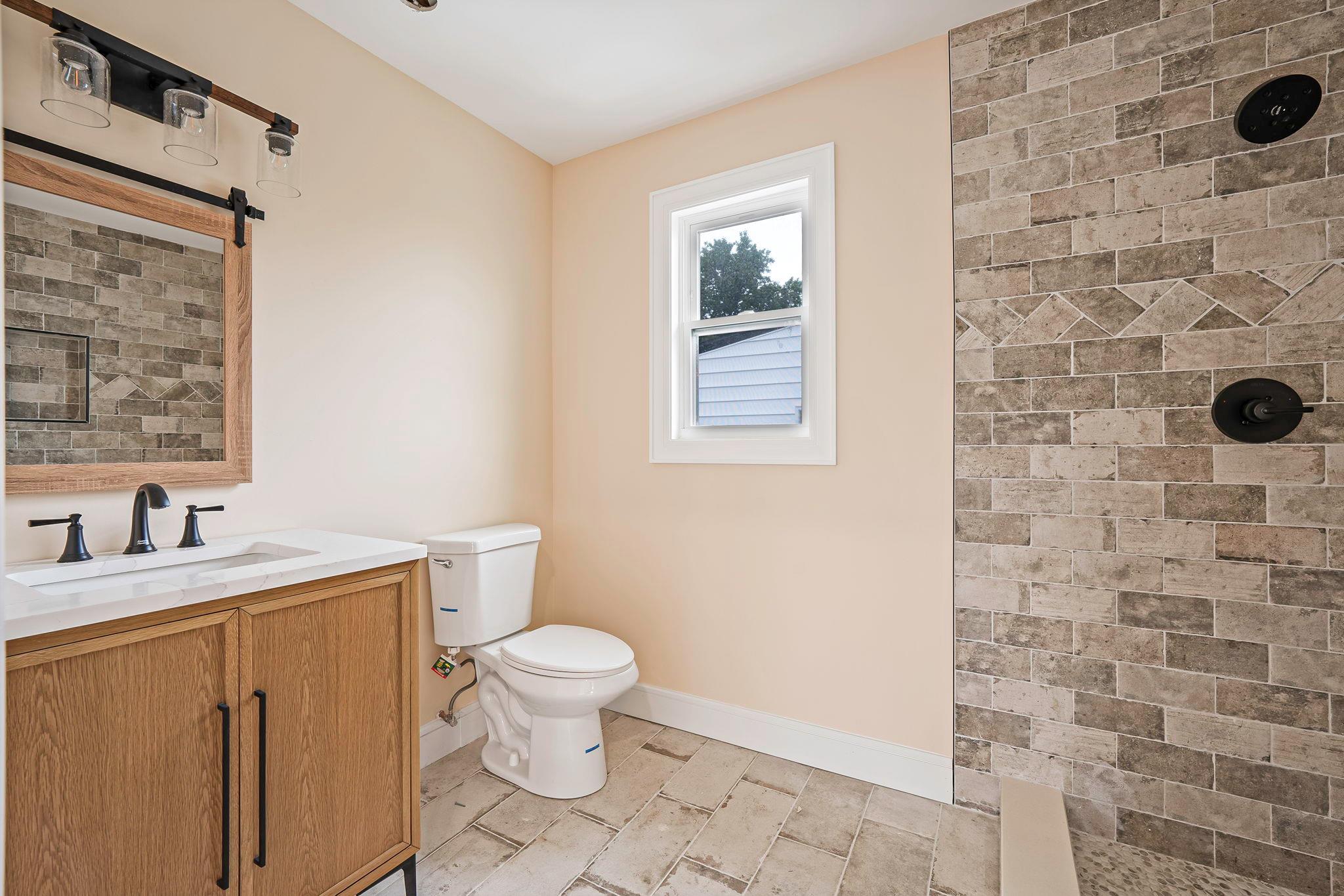 87 Sobro Avenue, Valley Stream, New York image 24
