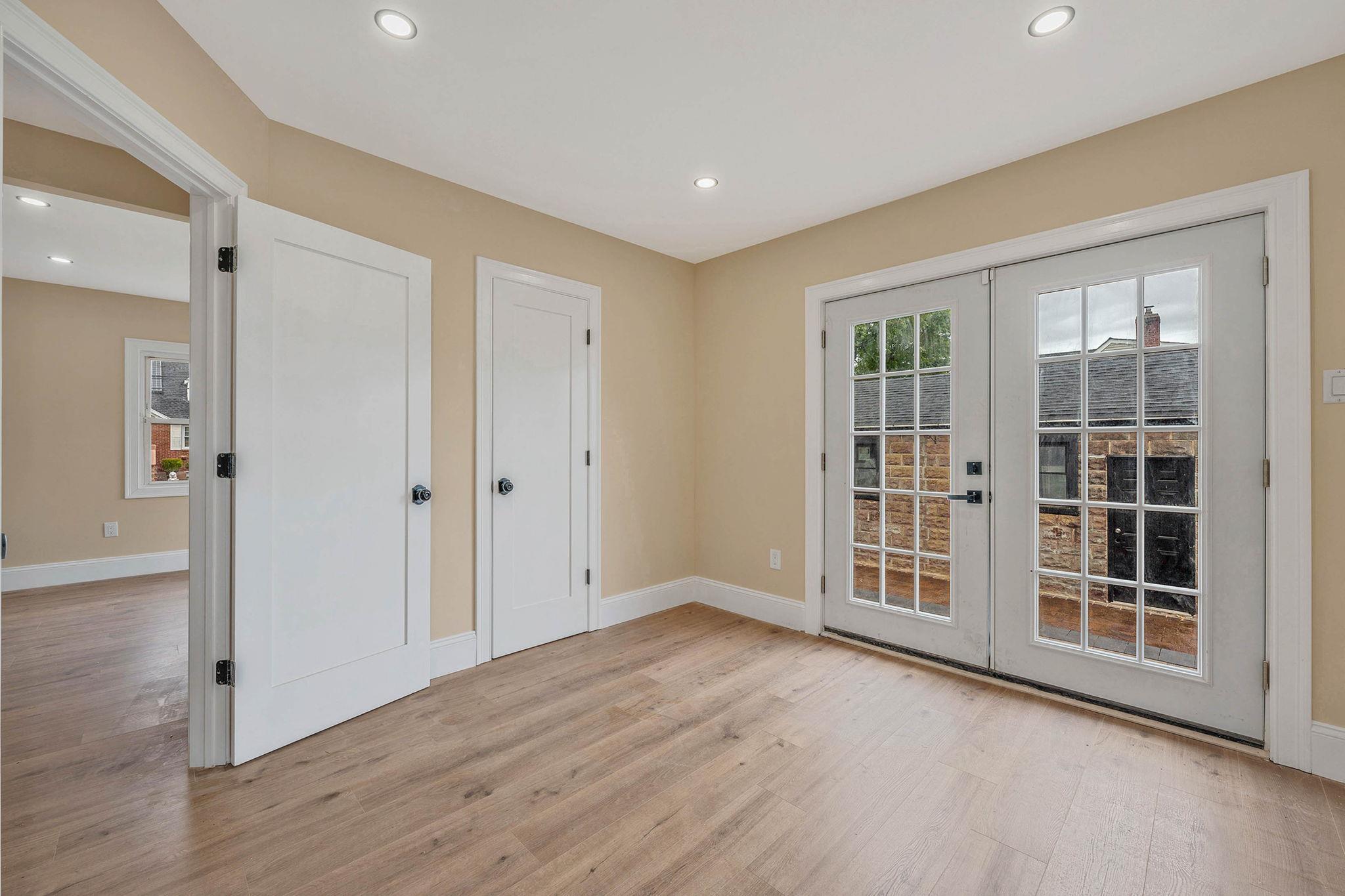 87 Sobro Avenue, Valley Stream, New York image 15