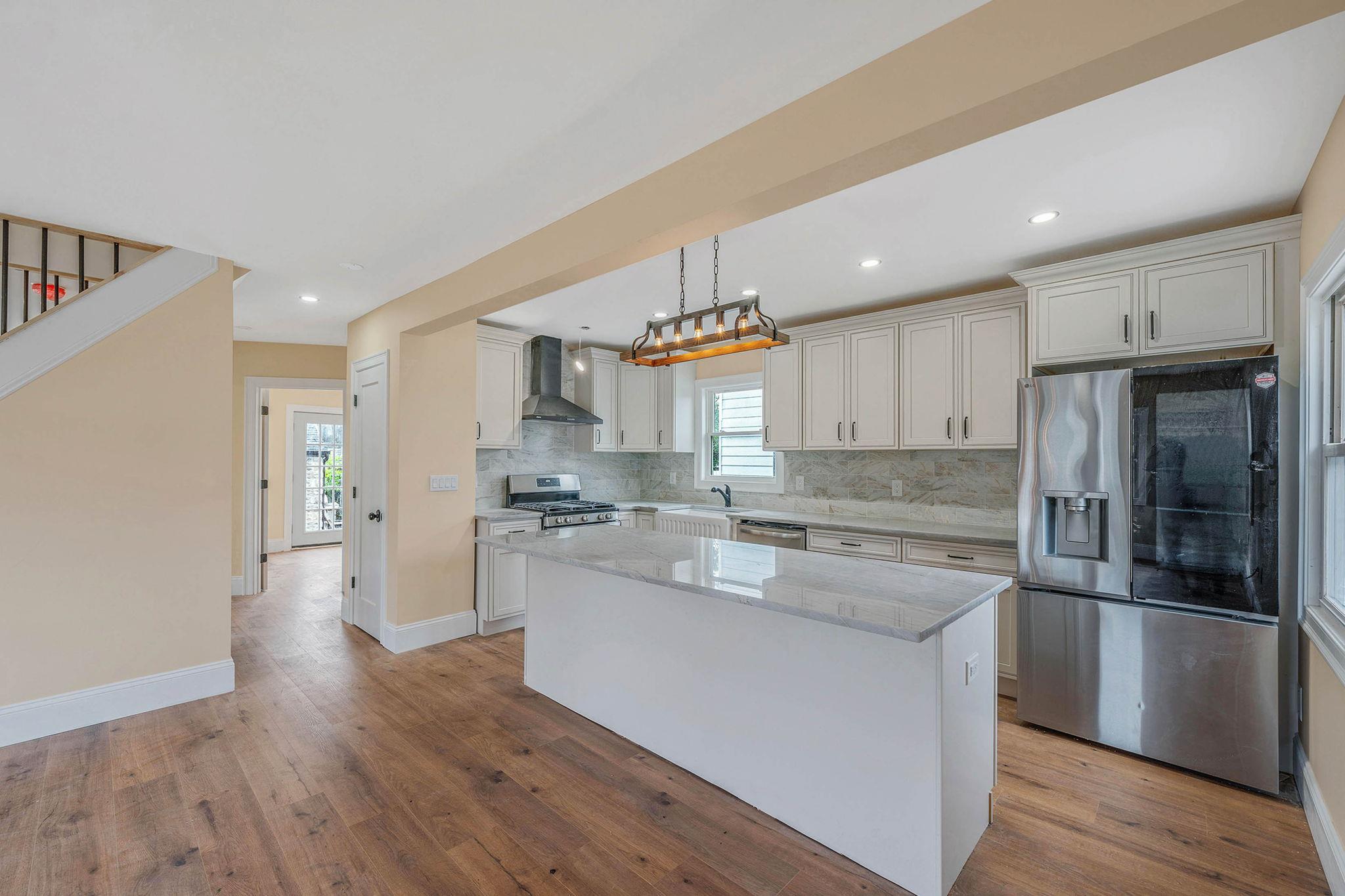 87 Sobro Avenue, Valley Stream, New York image 9