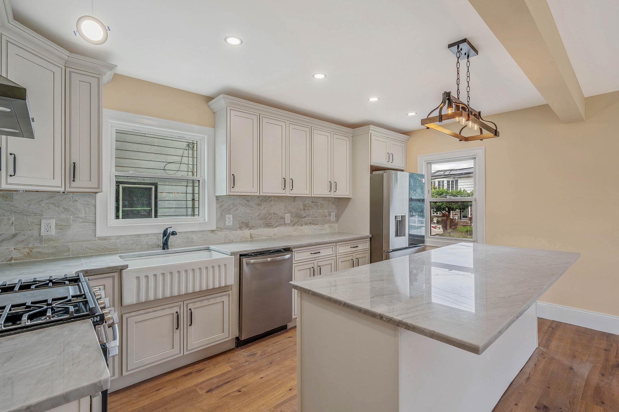 87 Sobro Avenue, Valley Stream, New York image 12