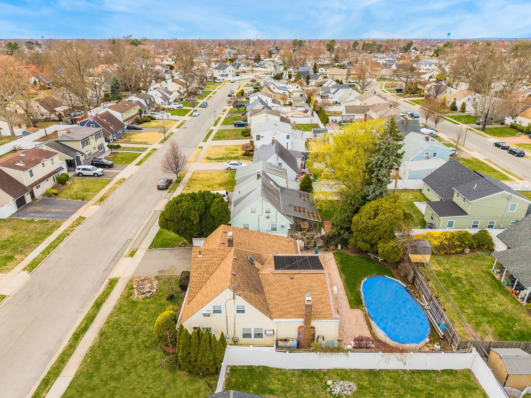 37 Marksman Lane, Levittown, New York image 37