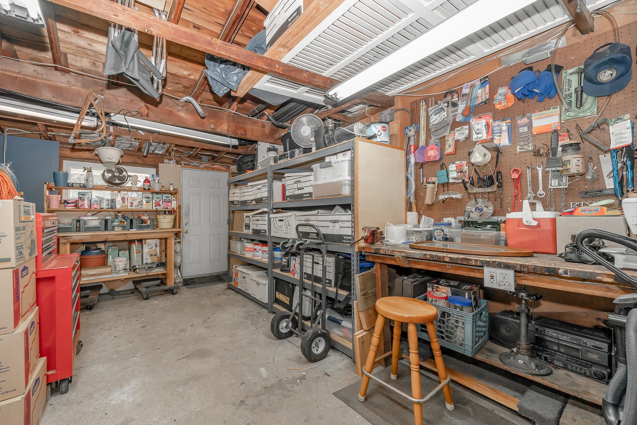 37 Marksman Lane, Levittown, New York image 24
