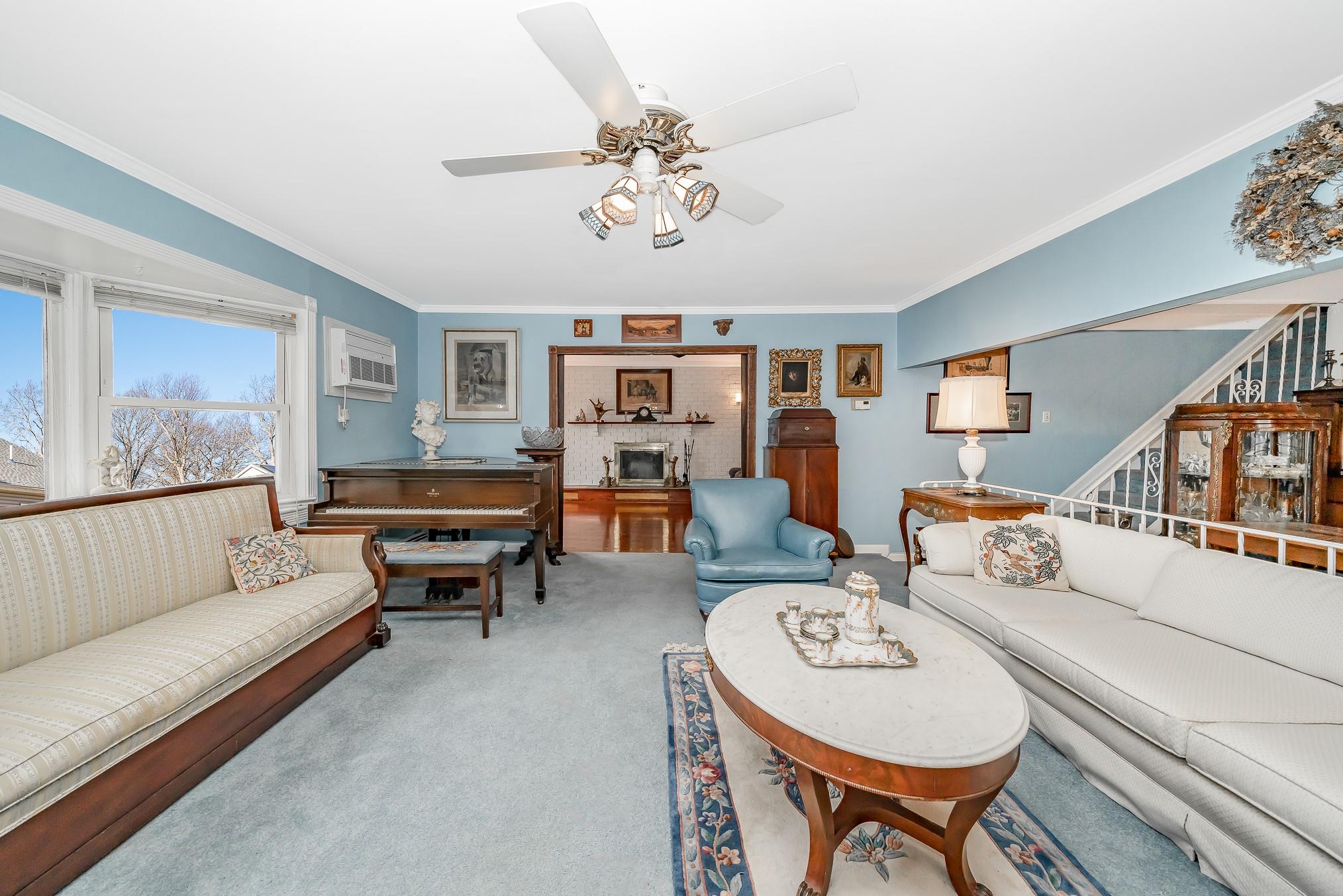 37 Marksman Lane, Levittown, New York image 13