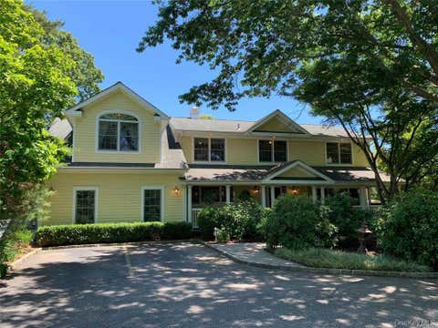 Homes For Sale - 316 S Woods Road<br/> Woodbury, NY 11797
