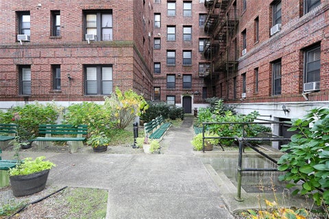 Photo of 11525 Metropolitan Avenue #233, Kew Gardens, NY 11418 (MLS # 1029159)