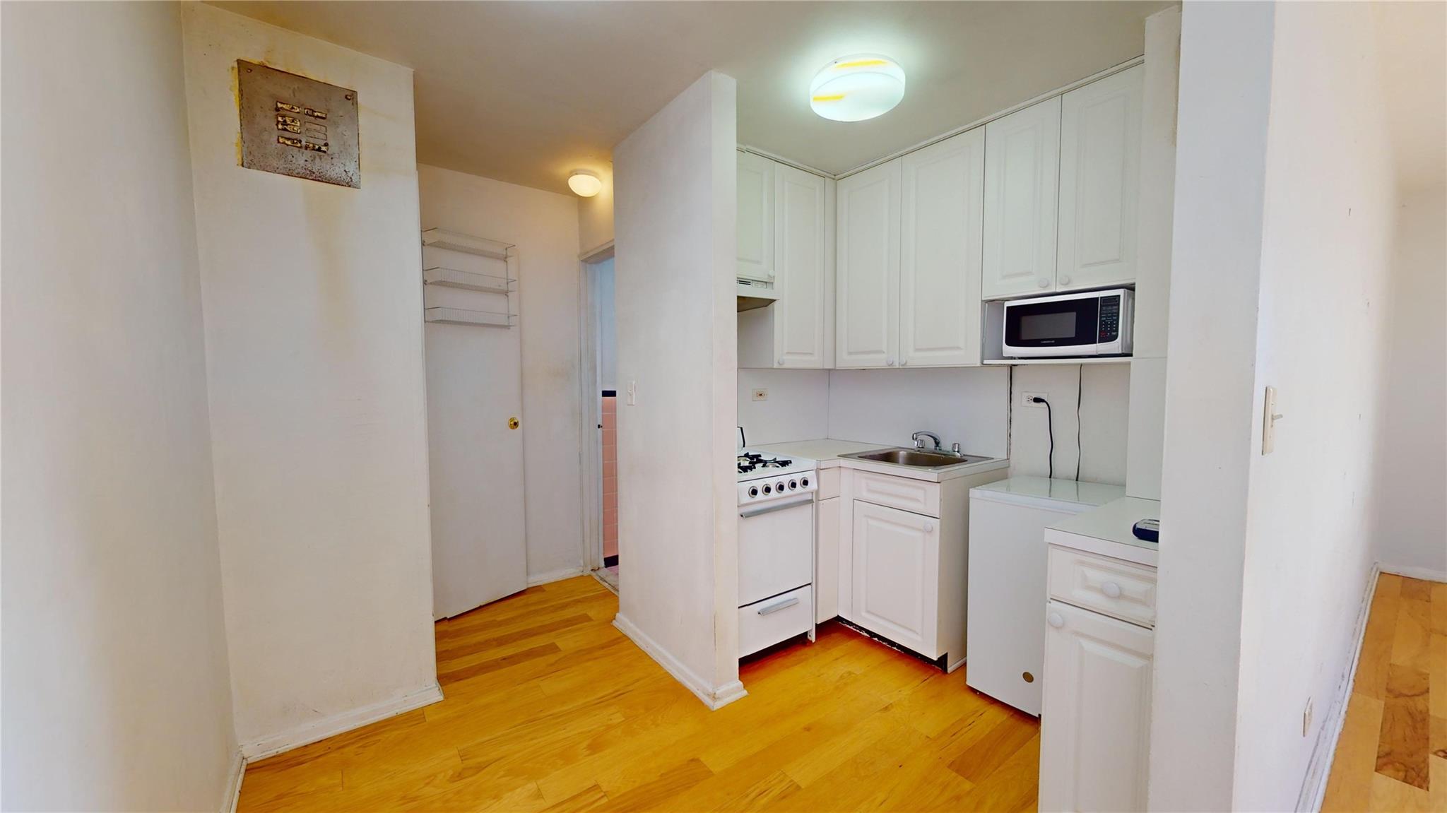 164-20 Highland Avenue #8W, Jamaica, New York image 6