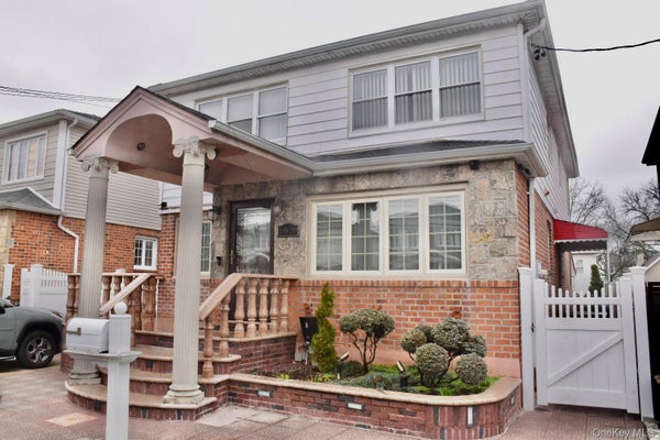 14939 123RD ST, SOUTH OZONE PARK, NY 11420 - Image edb04e8d89f8046cf145c249fe911ff7/87510095