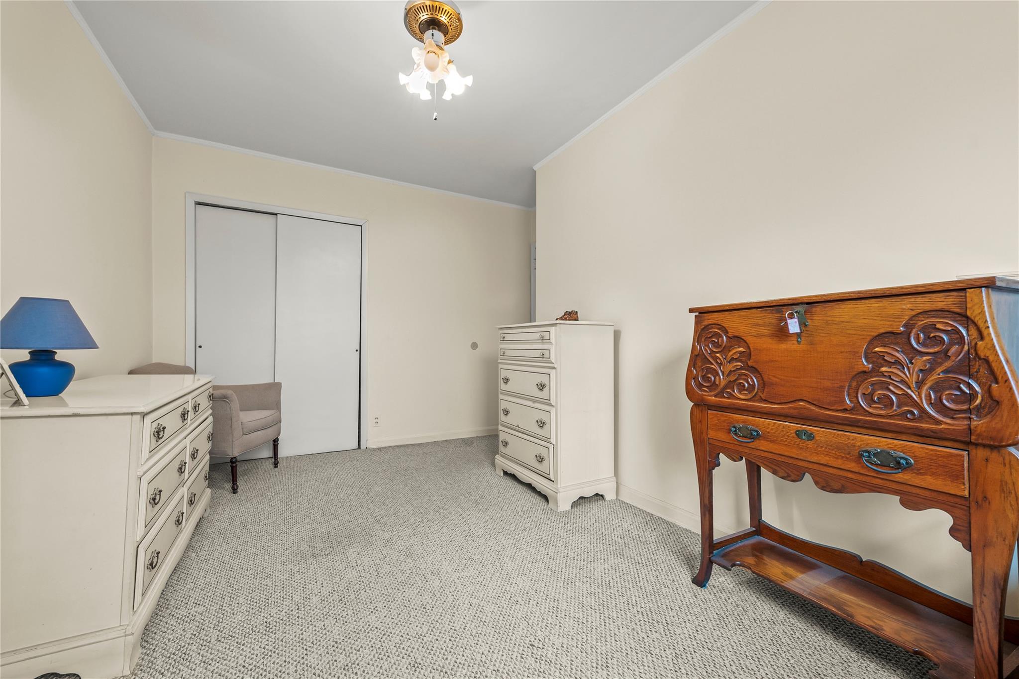 76-05 167th Street, Fresh Meadows, New York image 21