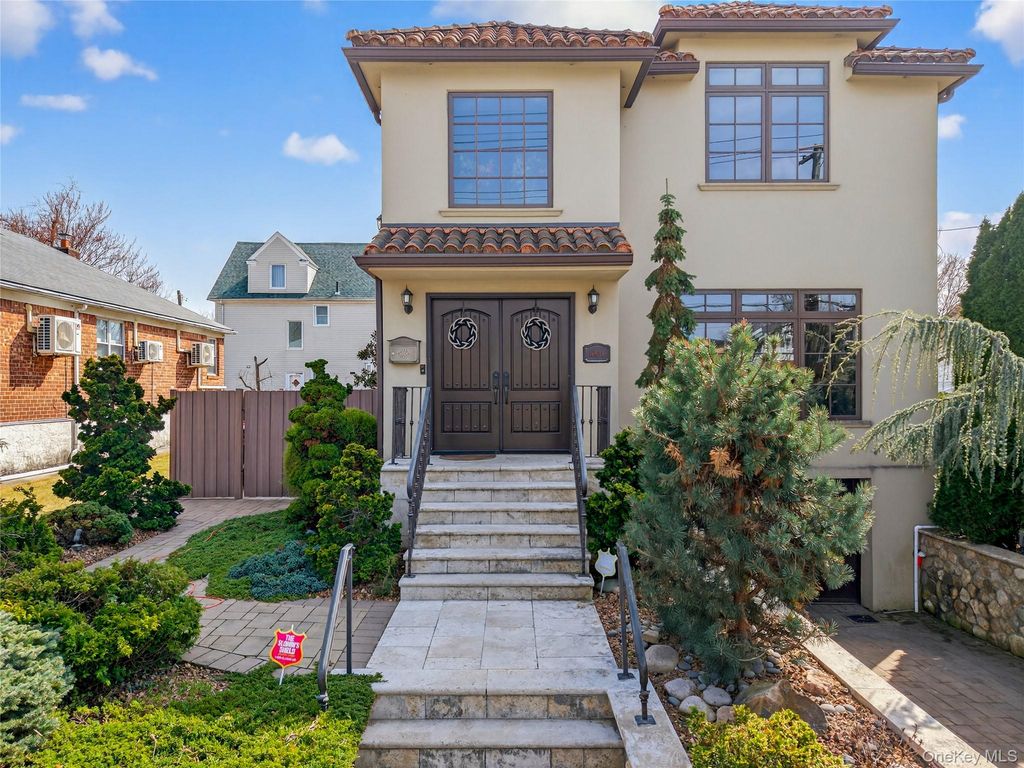 Photo of 169-14 45th Avenue, Flushing, NY 11358 (MLS # 978064)