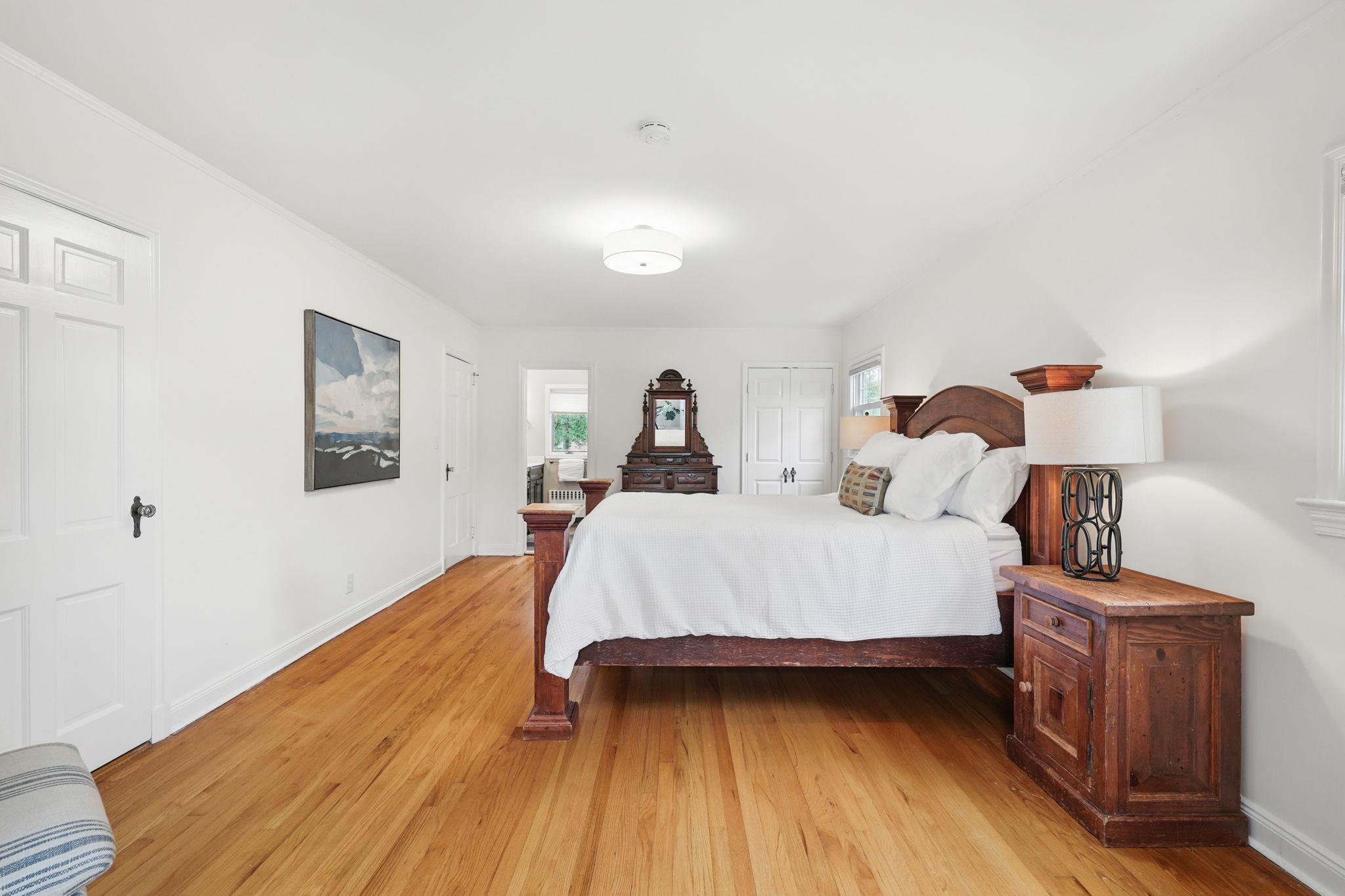 7 Gerlach Place, Larchmont, New York image 21