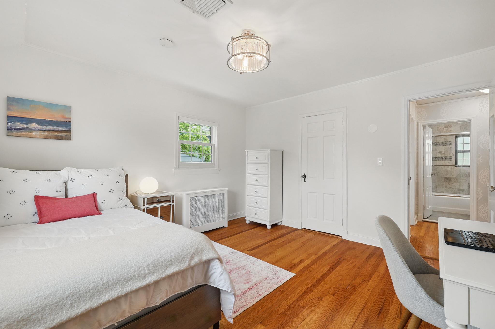 7 Gerlach Place, Larchmont, New York image 25