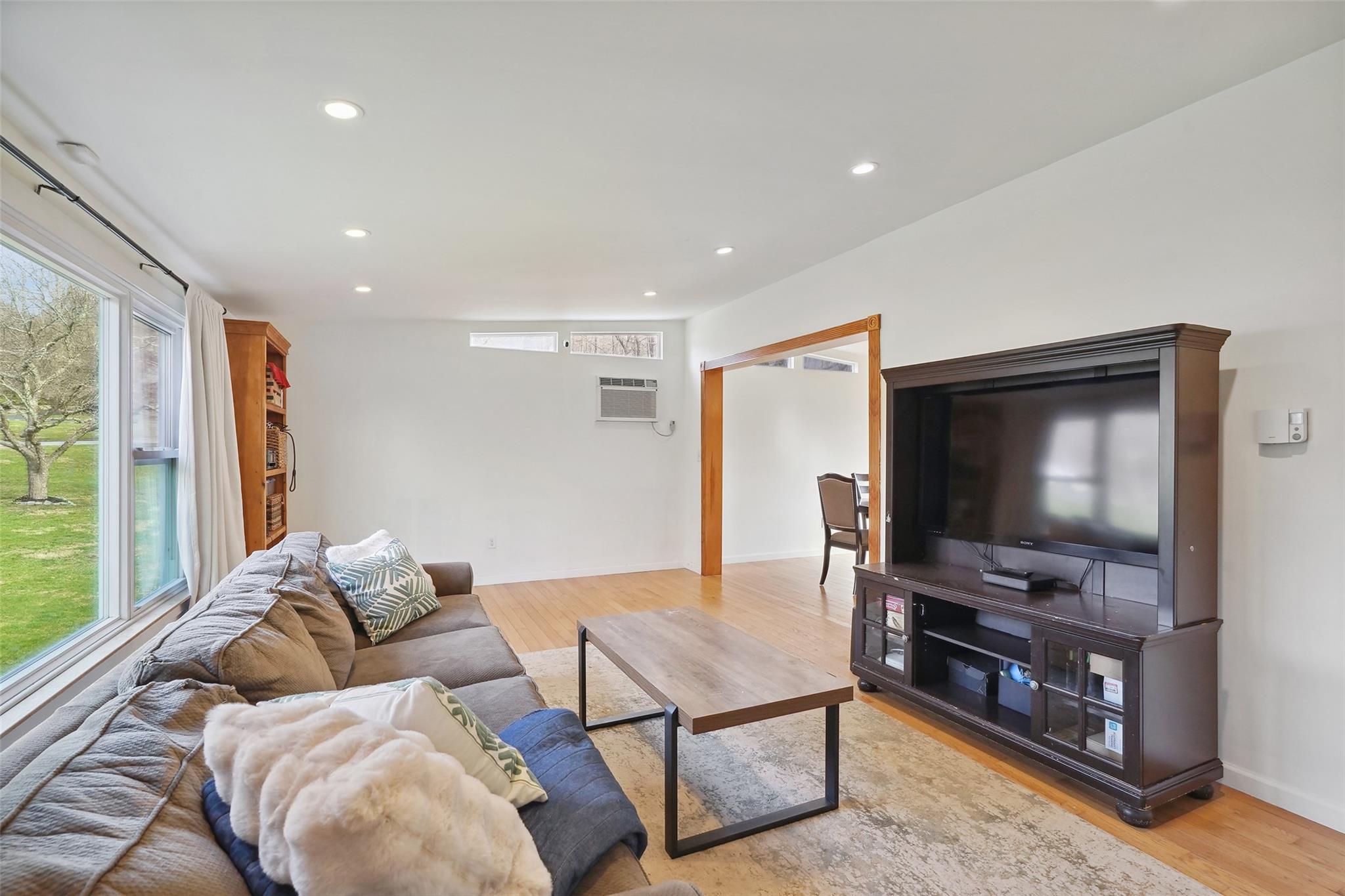 4 Stonewall Farm Road, Mahopac, New York image 2