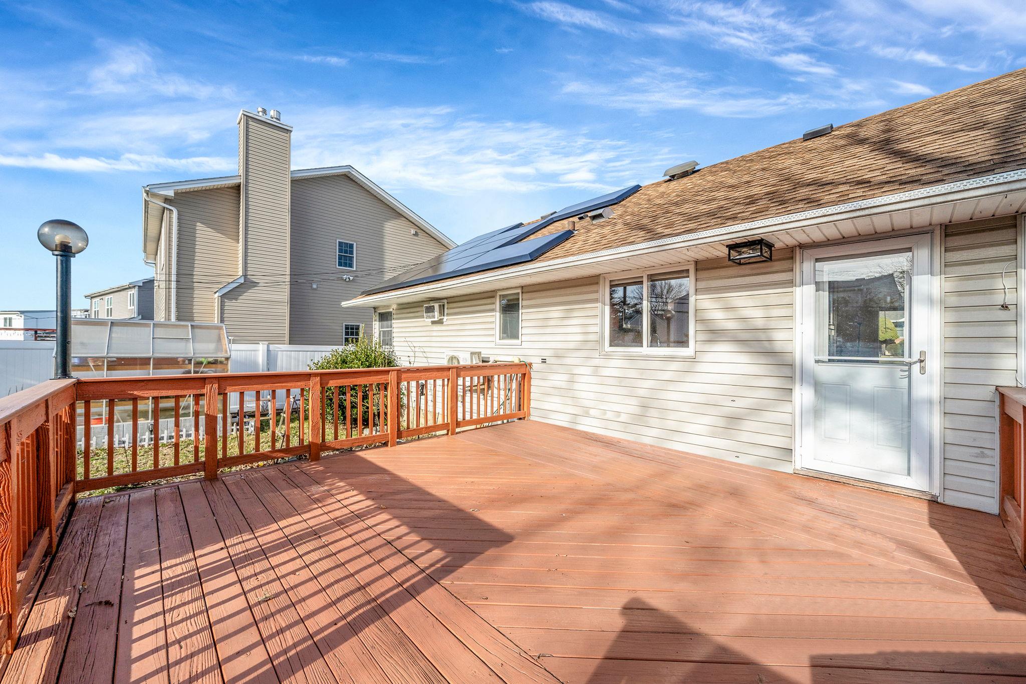 12 Cheshire Avenue, Syosset, New York image 22