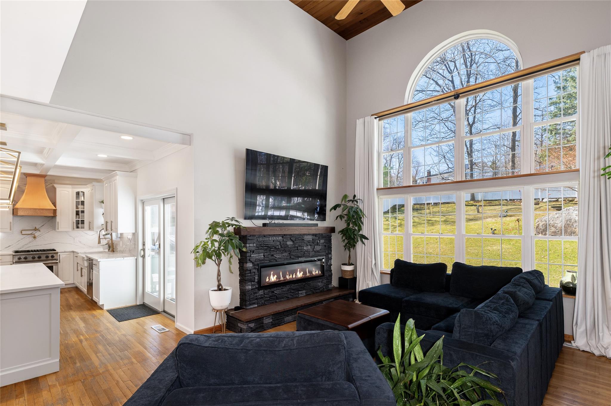 3761 Marcy Street, Mohegan Lake, New York image 8