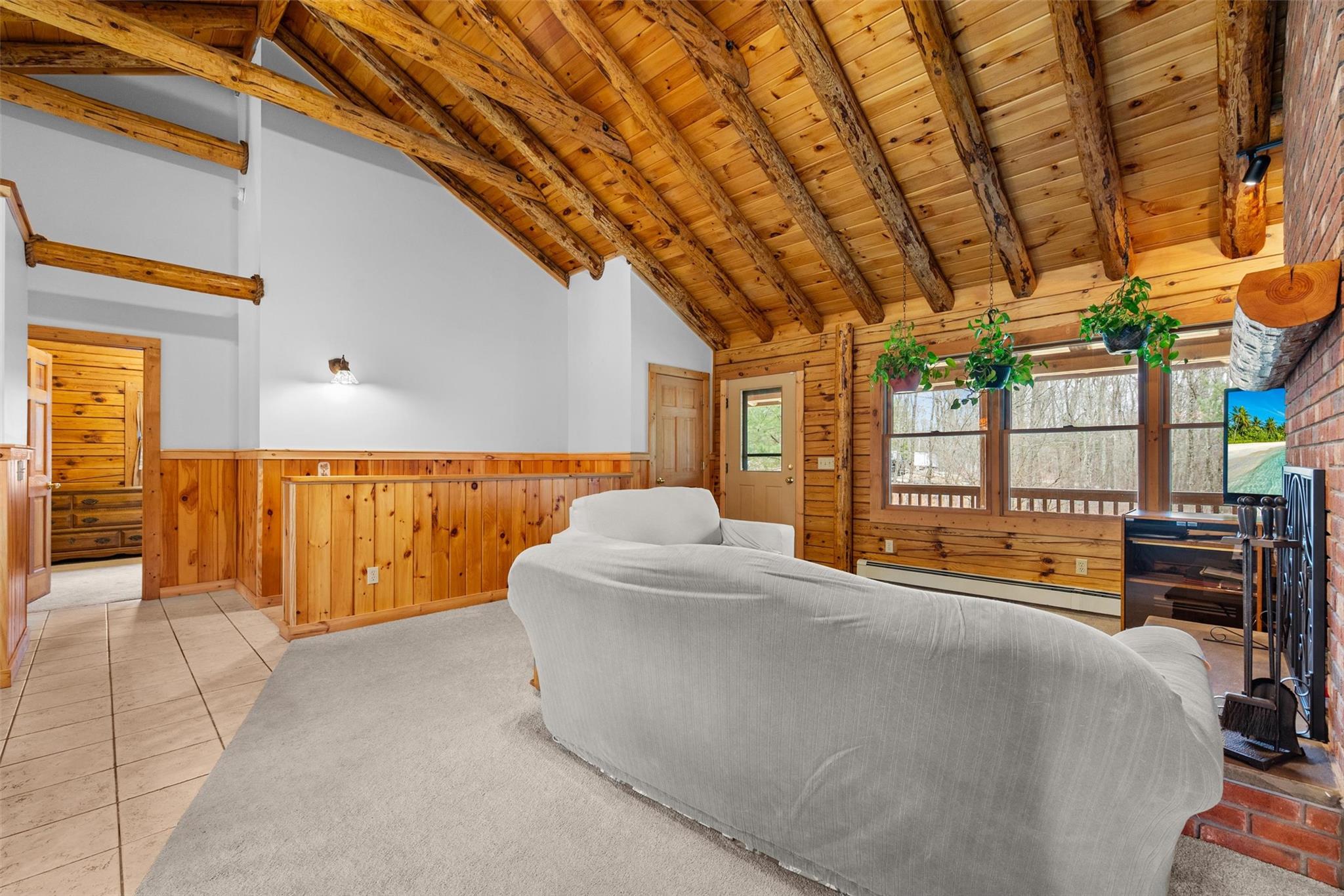 563 Peenpack Trail, Sparrowbush, Florida image 5