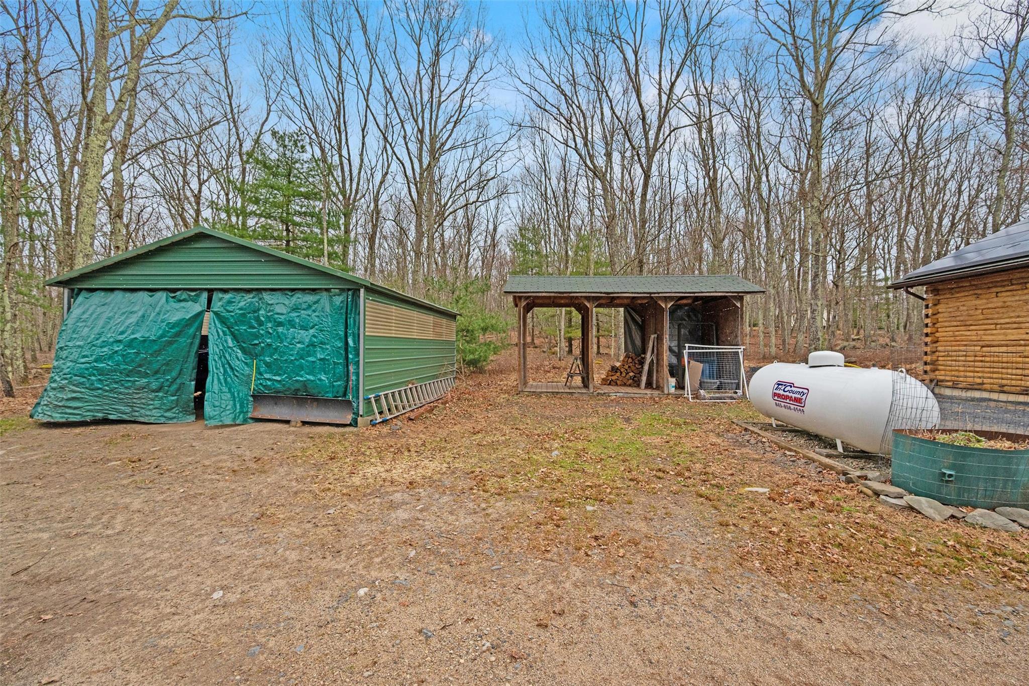 563 Peenpack Trail, Sparrowbush, Florida image 28