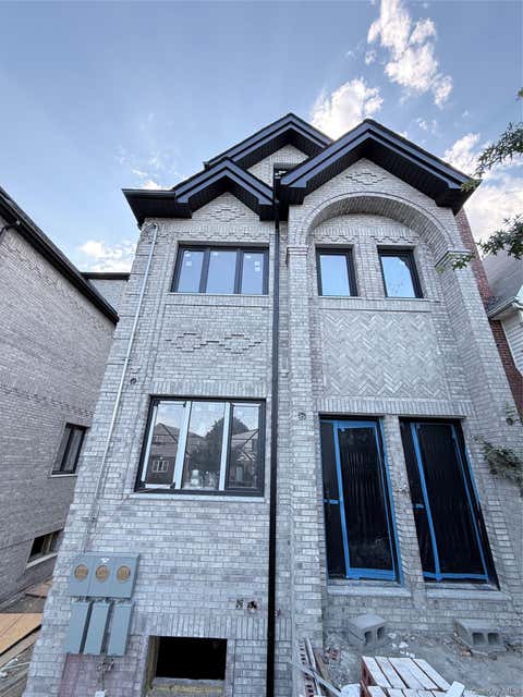 Multifamily For Sale - 1708 149th Street<br/> Whitestone, NY 11357