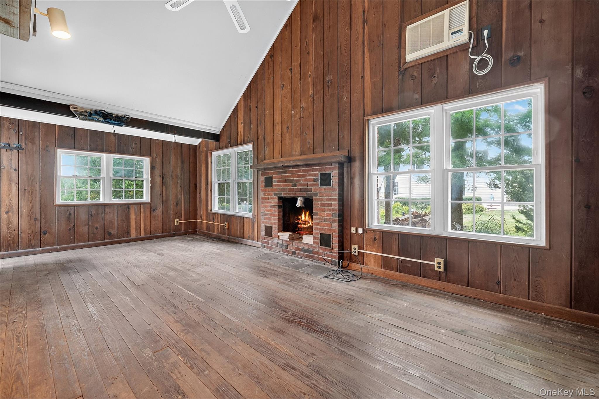 Croton-On-Hudson, New York 10520, United States, 4 Bedrooms Bedrooms, ,2 BathroomsBathrooms,Residential,Active,211120