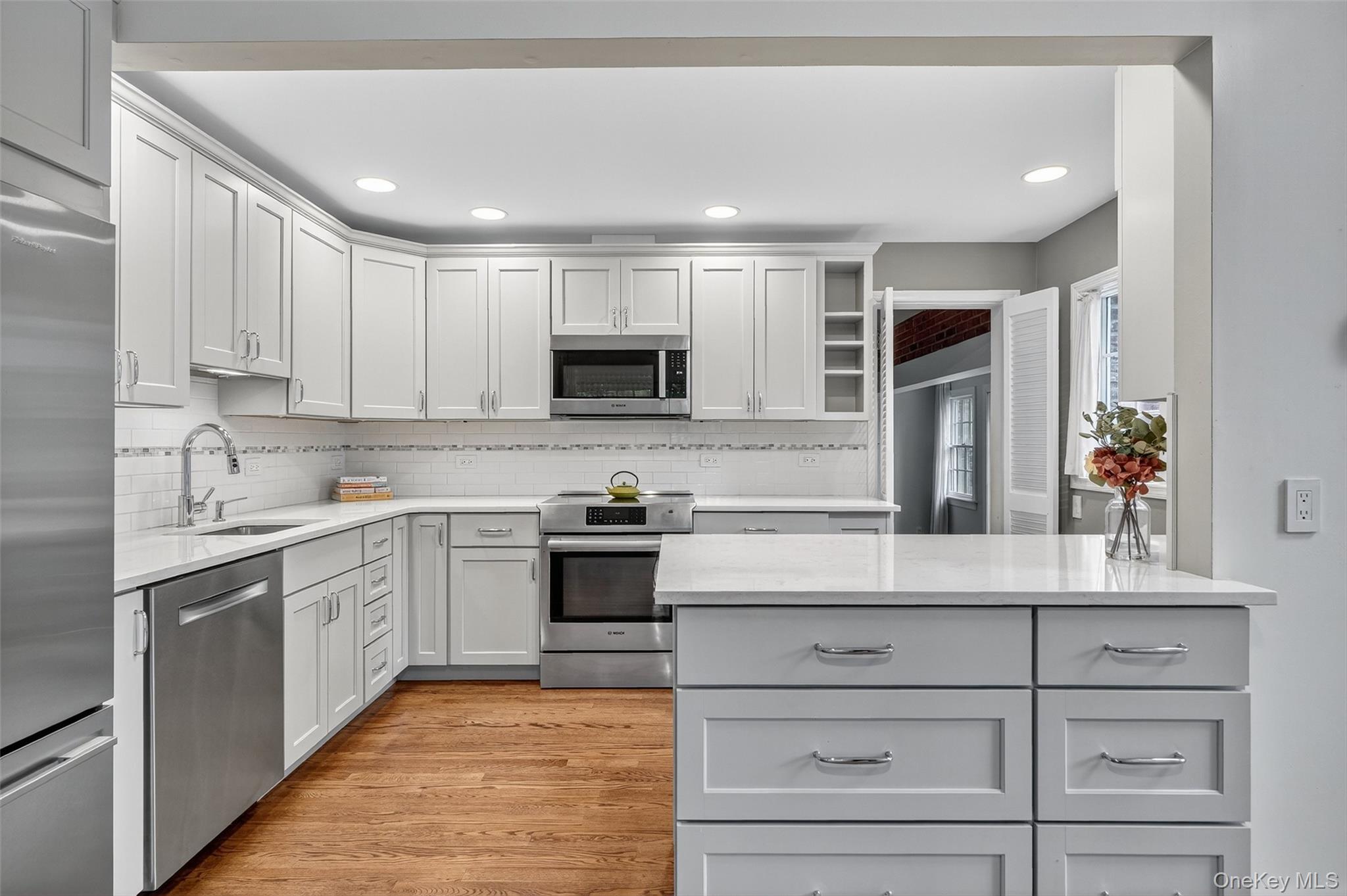 Croton-On-Hudson, New York 10520, United States, 4 Bedrooms Bedrooms, ,2 BathroomsBathrooms,Residential,Active,211120