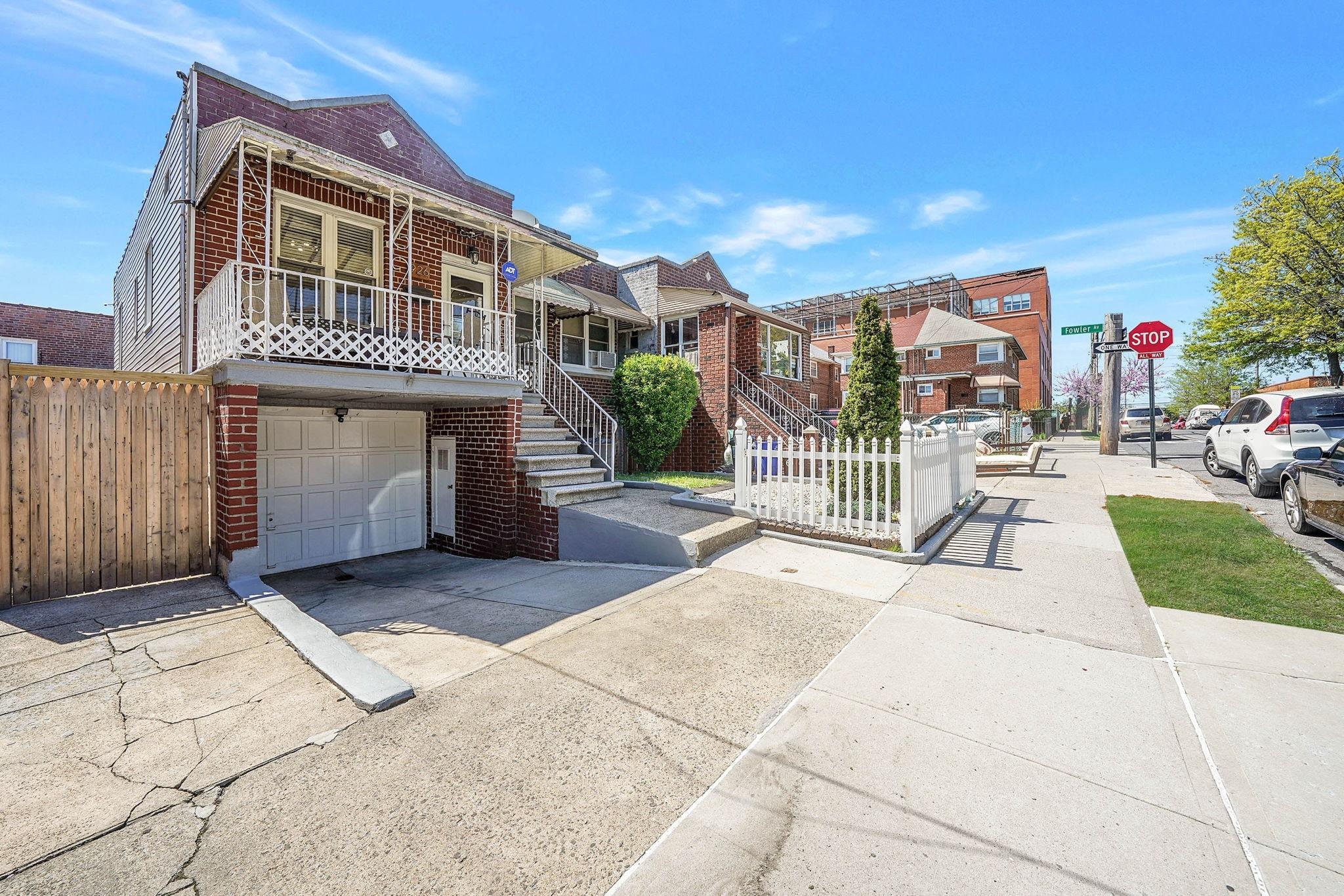 926 Van Nest Avenue, Bronx, New York image 3