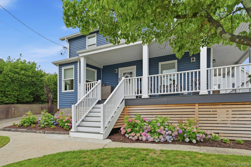 Photo of 58 Summit Street, Oyster Bay, NY 11771 (MLS # 1025962)