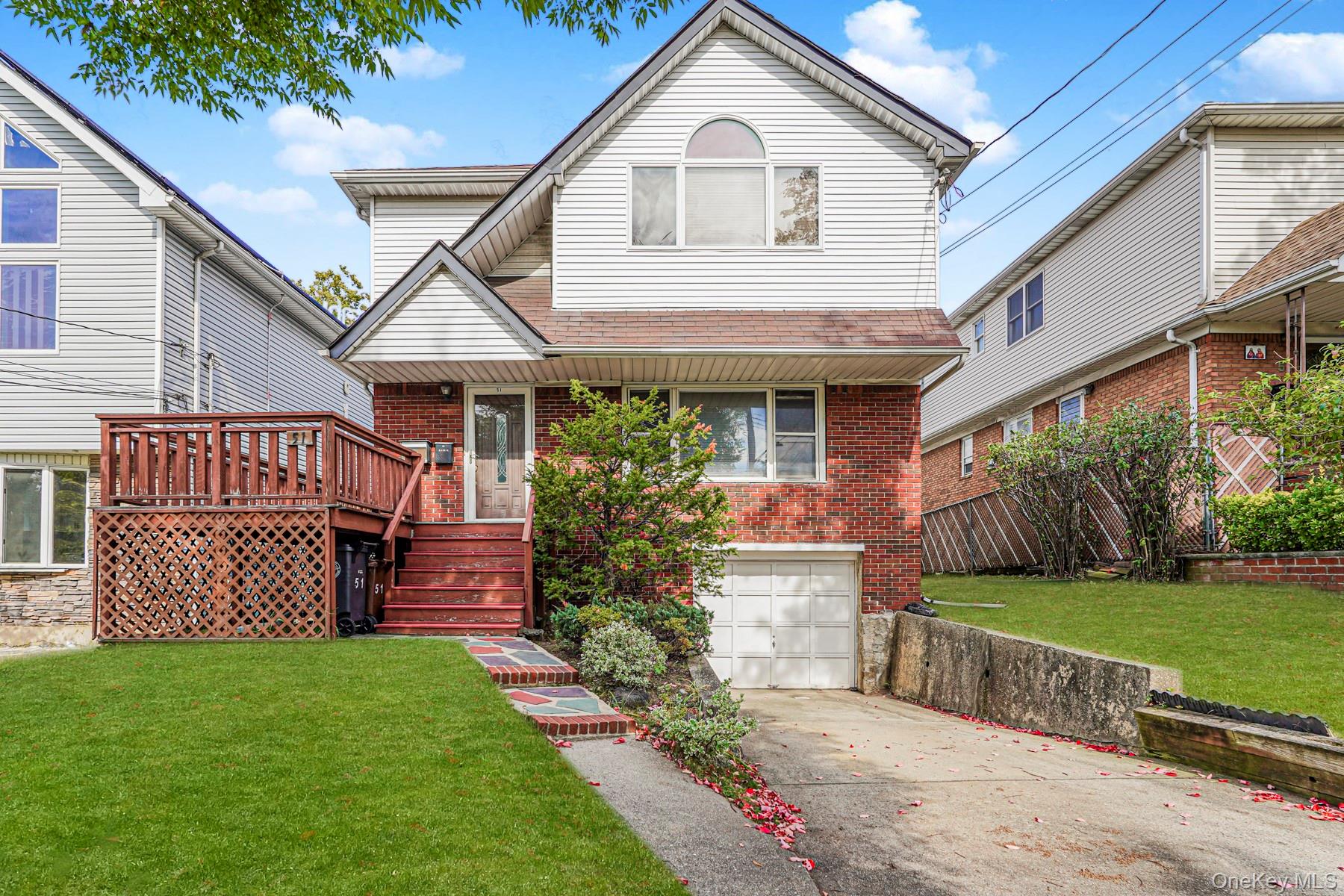 51 Rockwell Avenue
