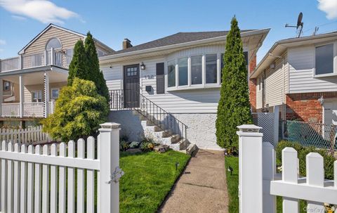 Photo of 120 Parma Road, Island Park, NY 11558 (MLS # 917977)
