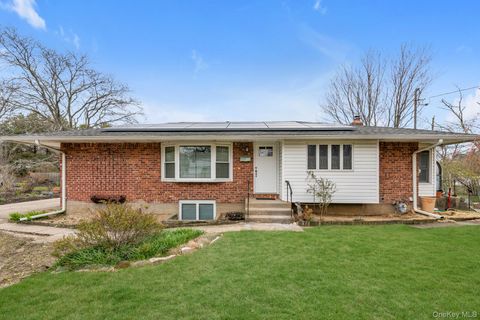 1521 Pine Acres Boulevard Bay Shore NY 11706