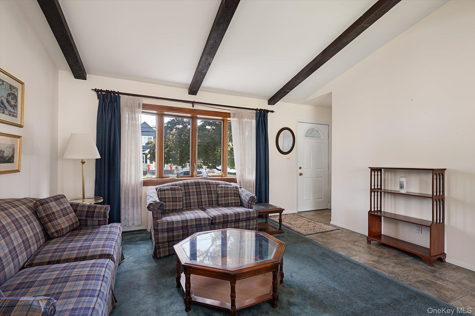 4 Paula Drive