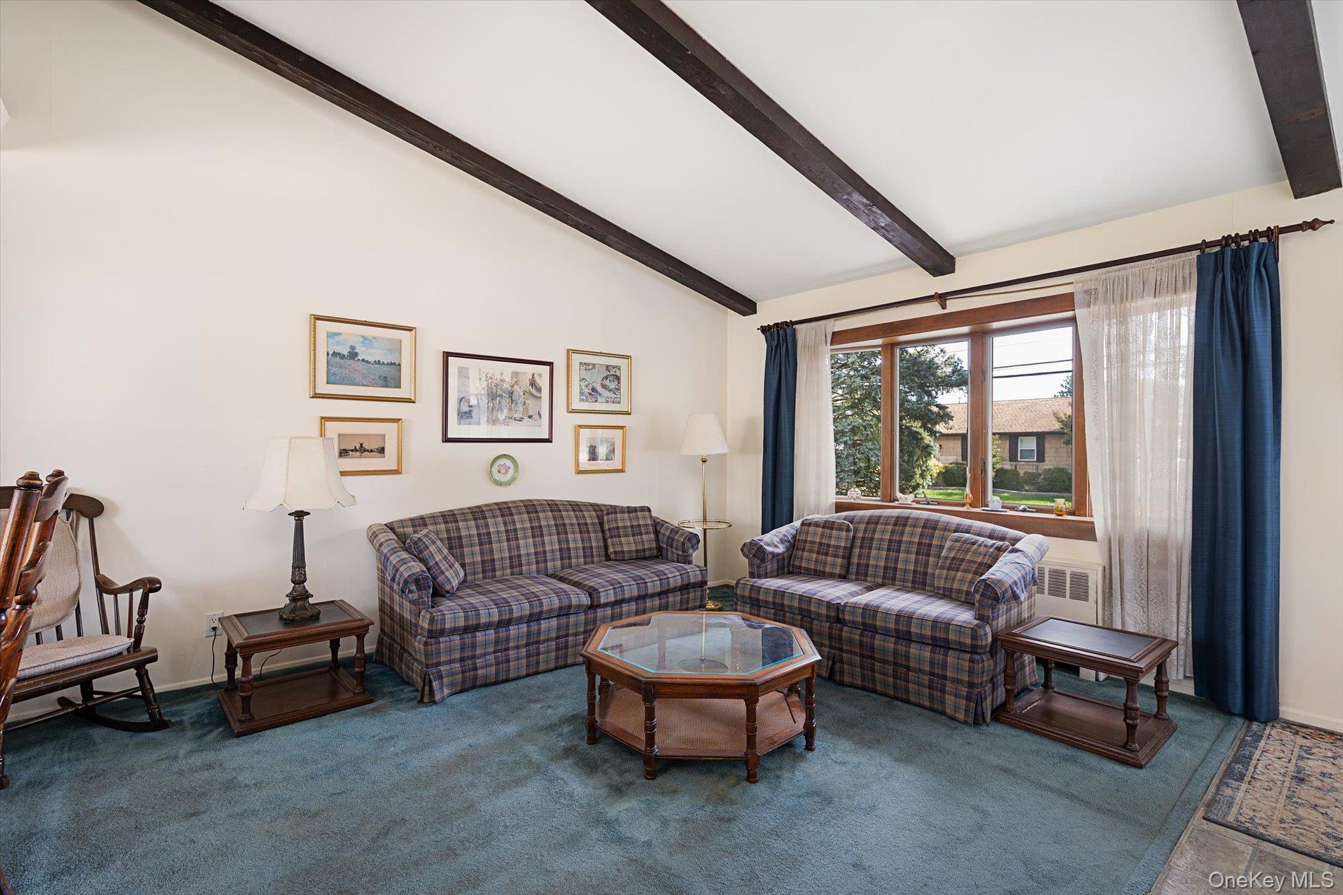 4 Paula Drive