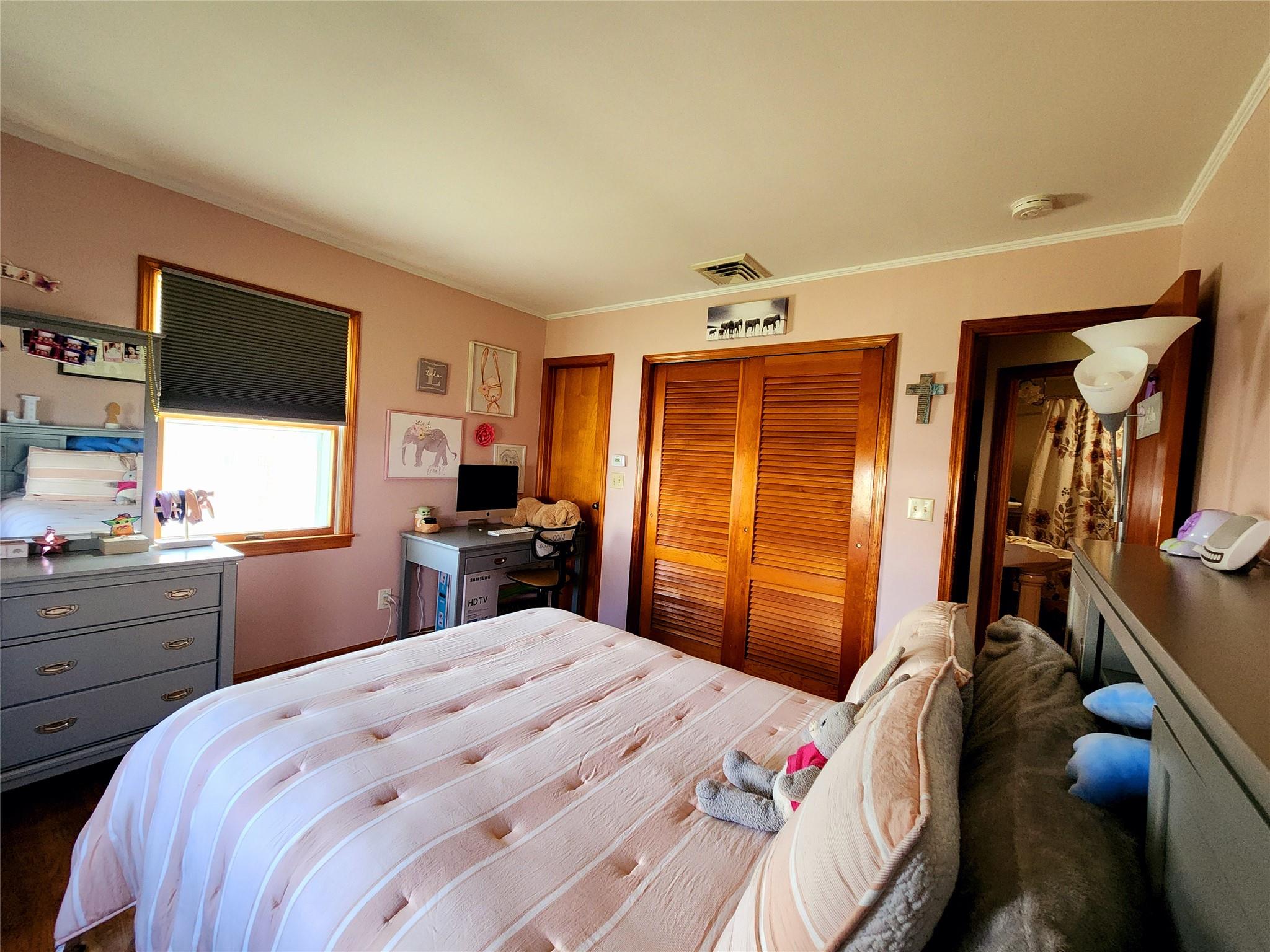 40 Terry Road, Patchogue, New York image 18