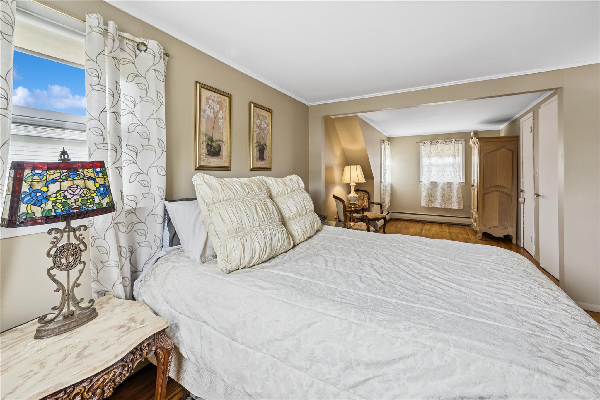 702 Stewart Avenue, Bethpage, New York image 26