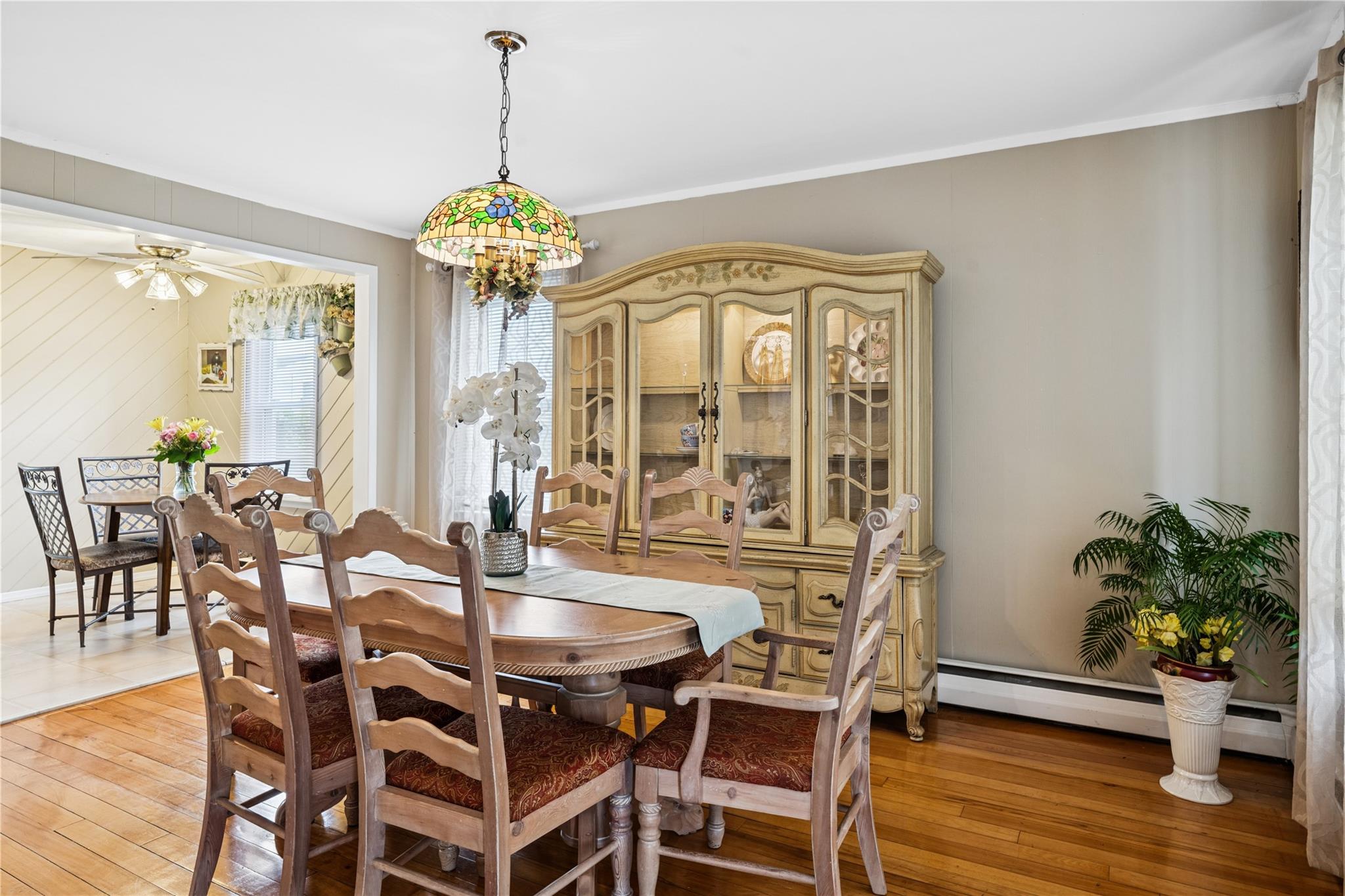 702 Stewart Avenue, Bethpage, New York image 7