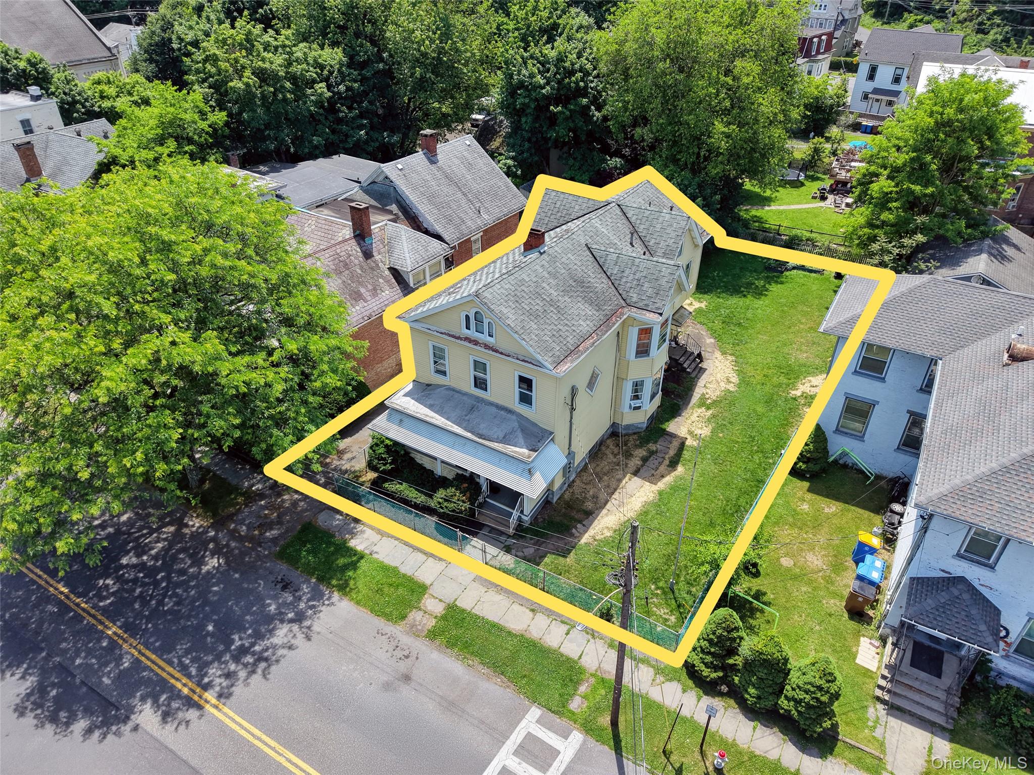 111 Wurts Street