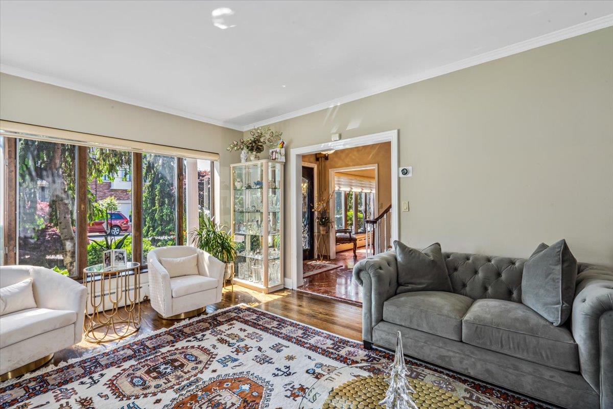 2957 214th Place, Bayside, New York image 19