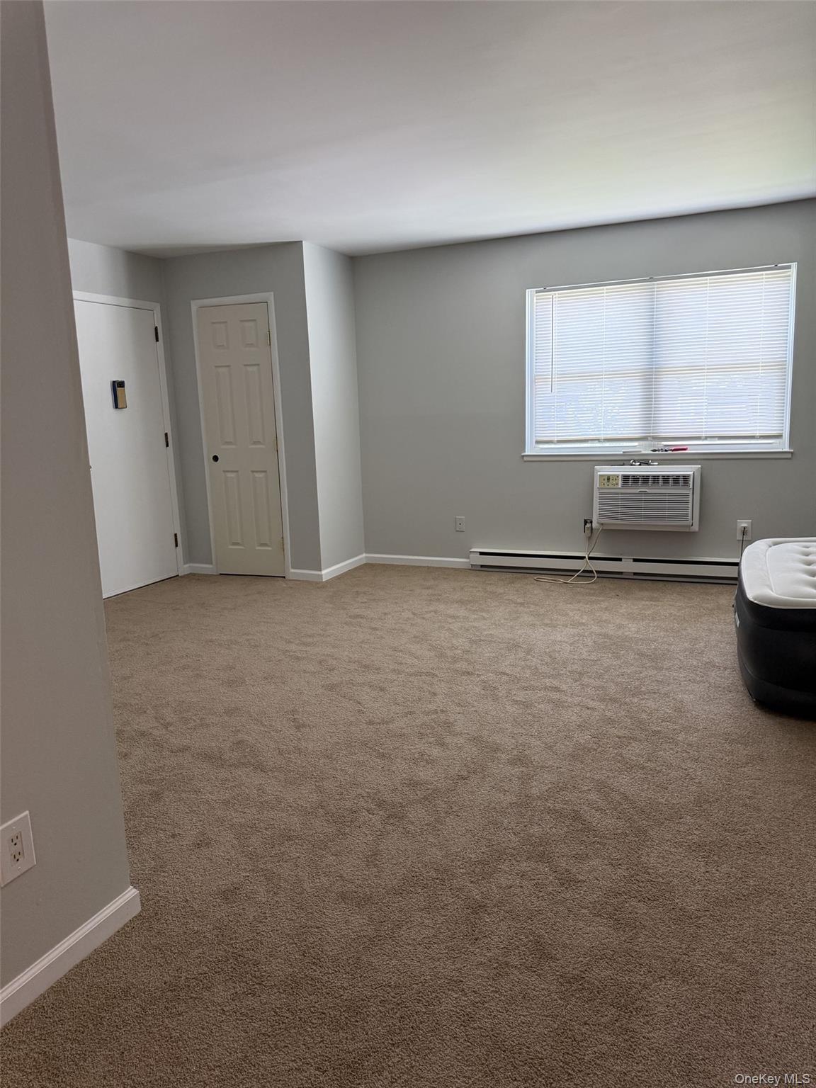 18 White Gate Drive K