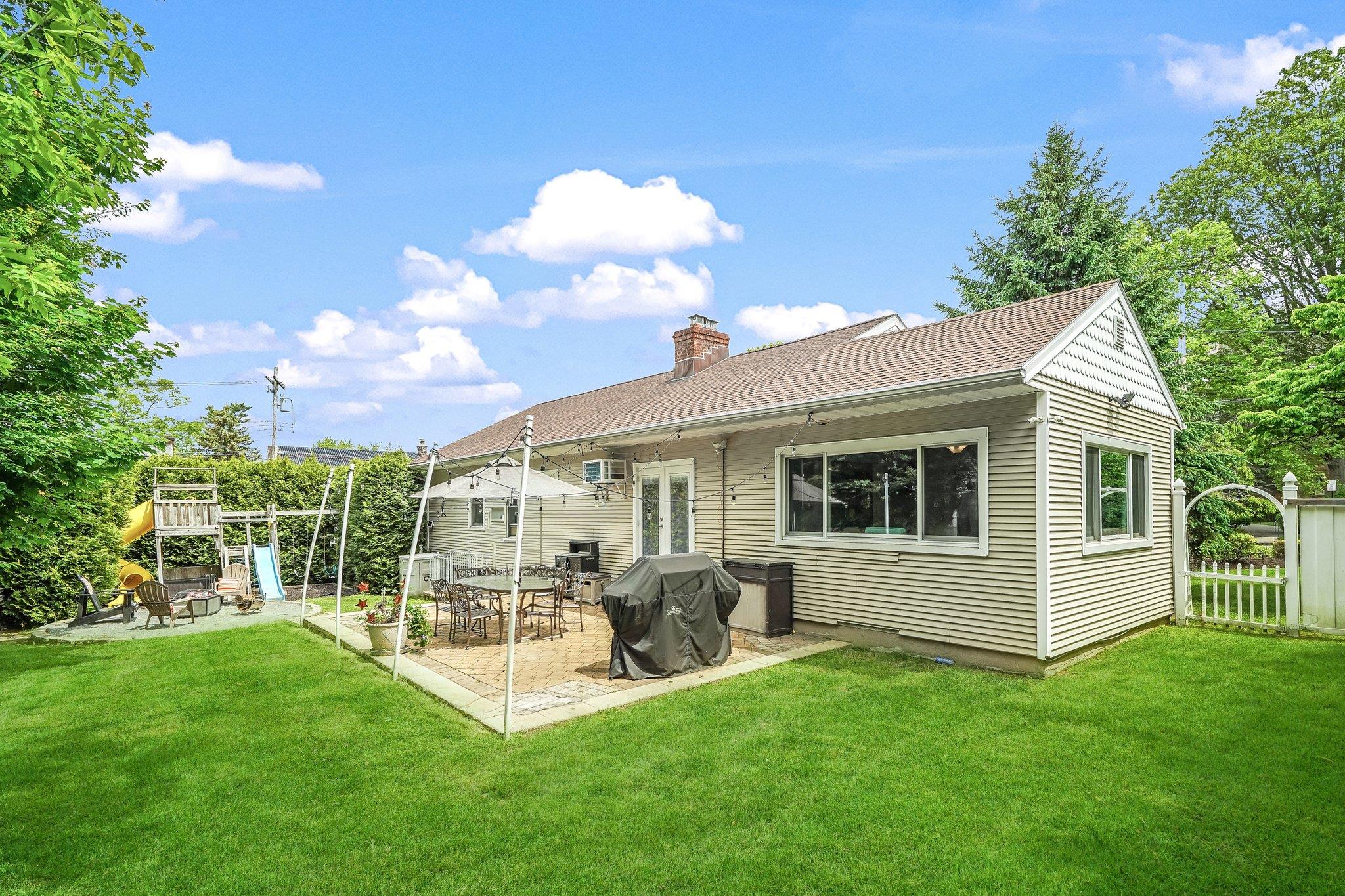 114 Longview Avenue, White Plains, New York image 39