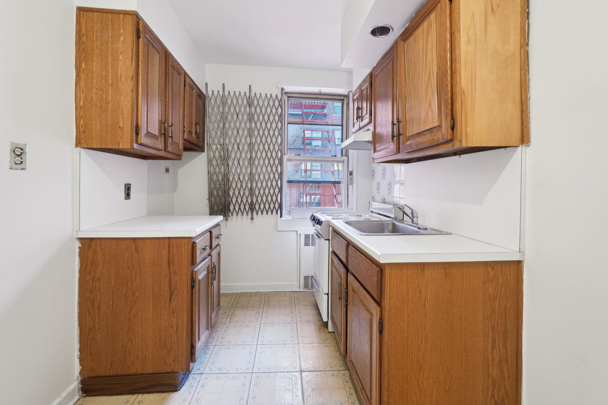 103-30 68th Avenue #5B, Forest Hills, New York image 5