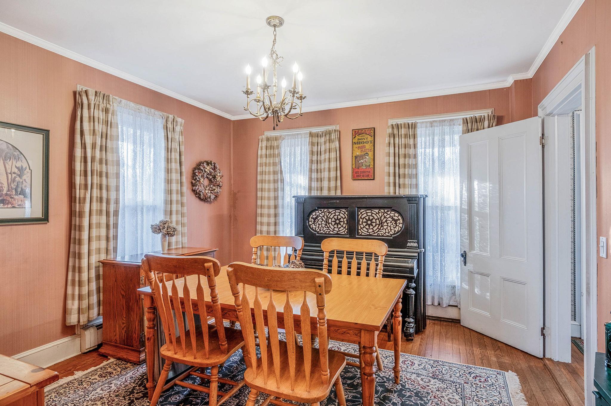 107 Ocean Avenue, Center Moriches, New York image 12