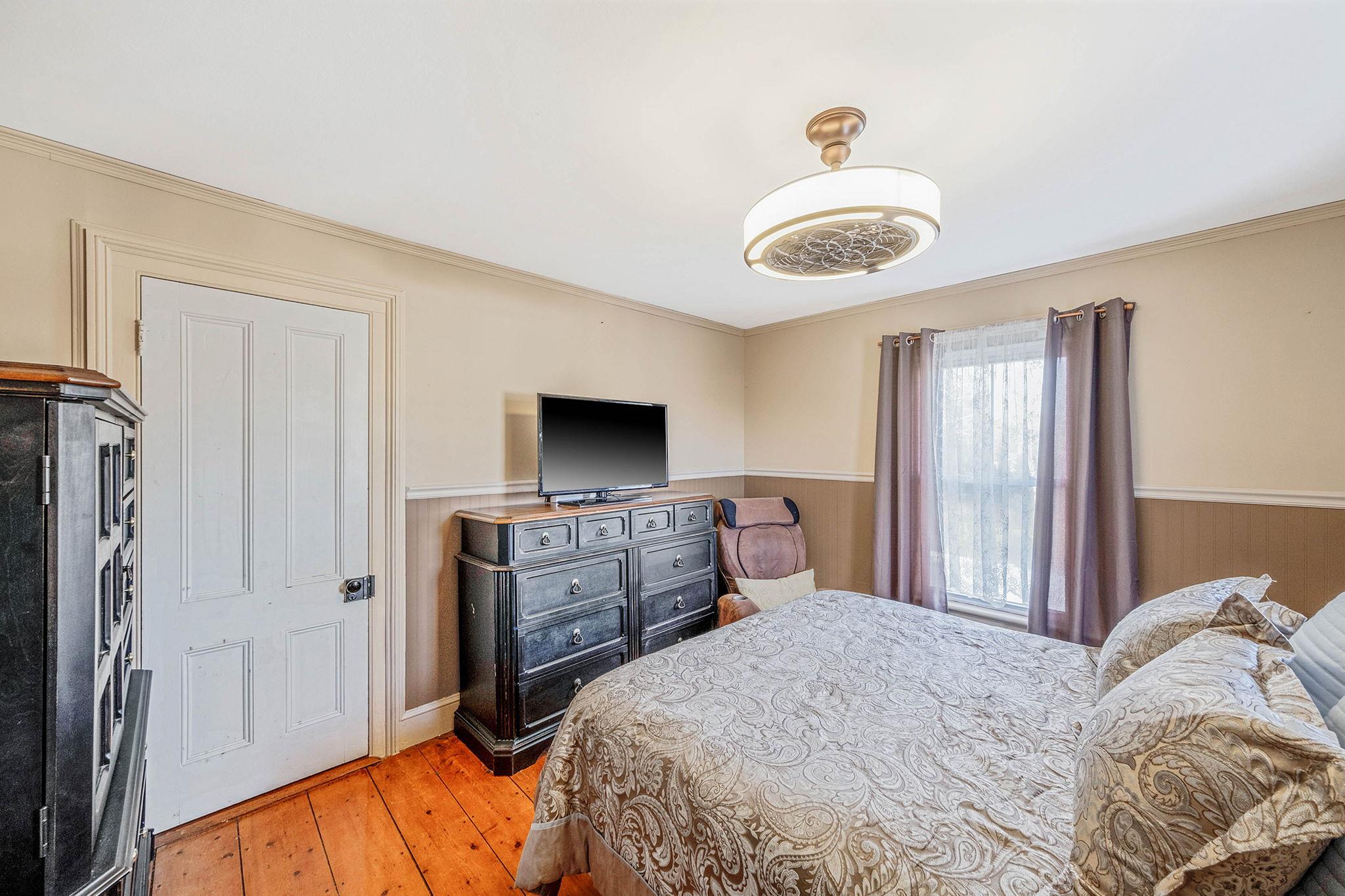107 Ocean Avenue, Center Moriches, New York image 22