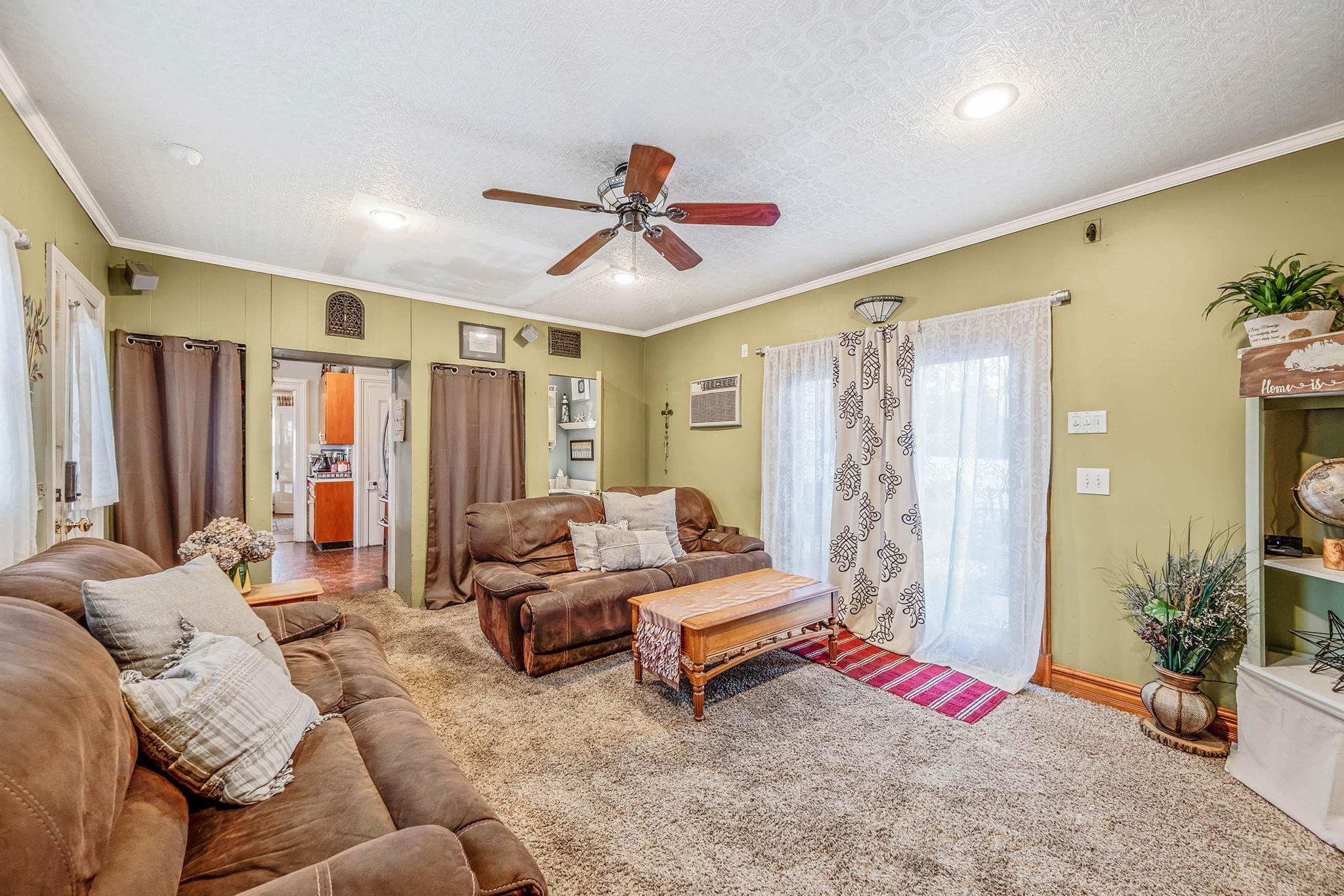 107 Ocean Avenue, Center Moriches, New York image 9